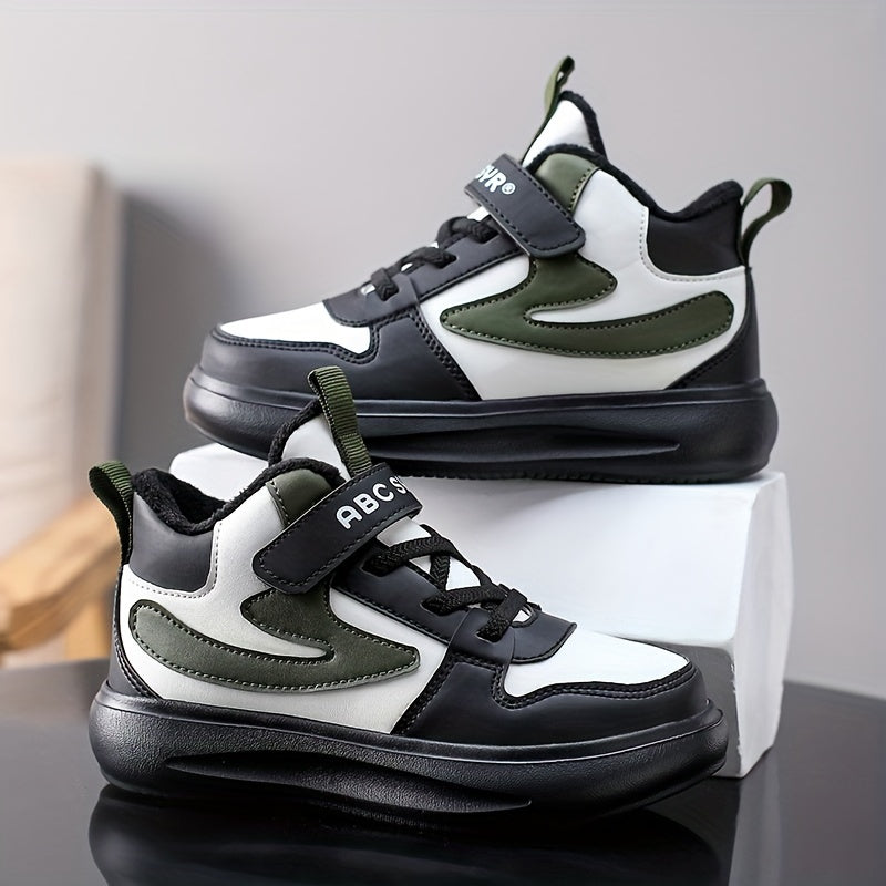Moderne, komfortable lave sneakers med fleecefor til drenge - Jack