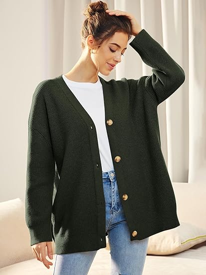 Oversized cardigan til kvinder med V-hals og knaplukning - Aleen