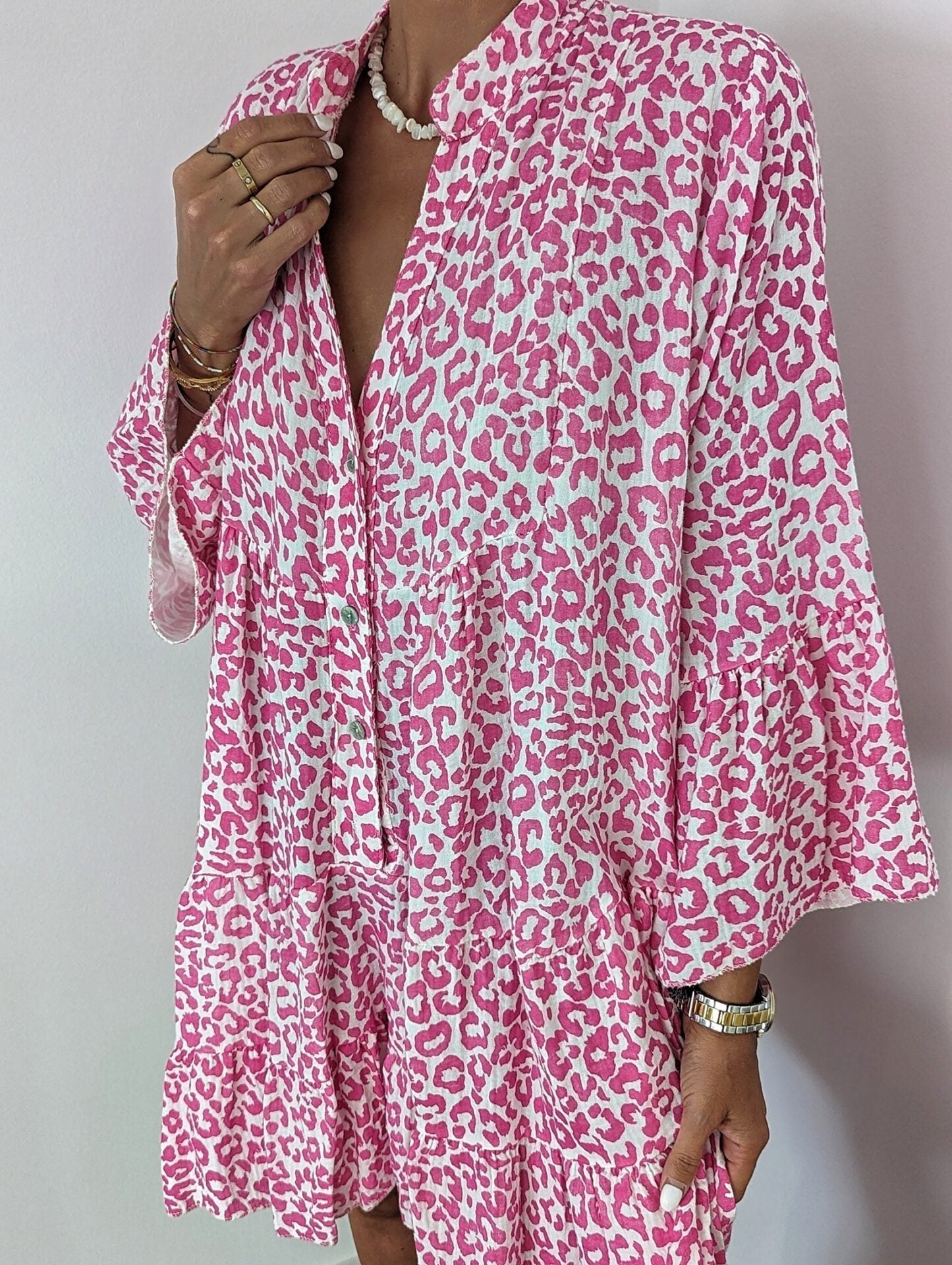 Robe courte à manches longues et col en V - Rosalinda