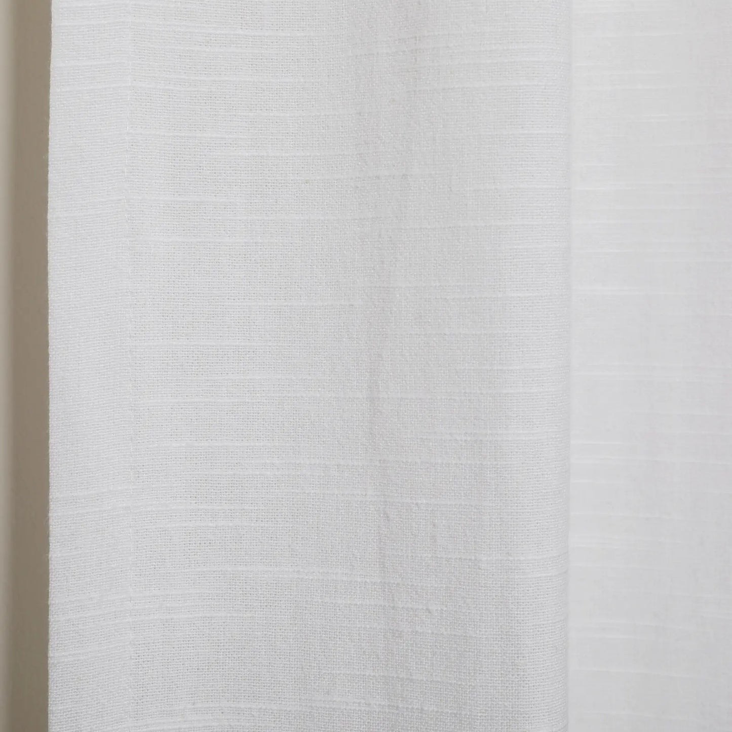 SoftFlow - Stilvolle und luftige Fensterdekoration
