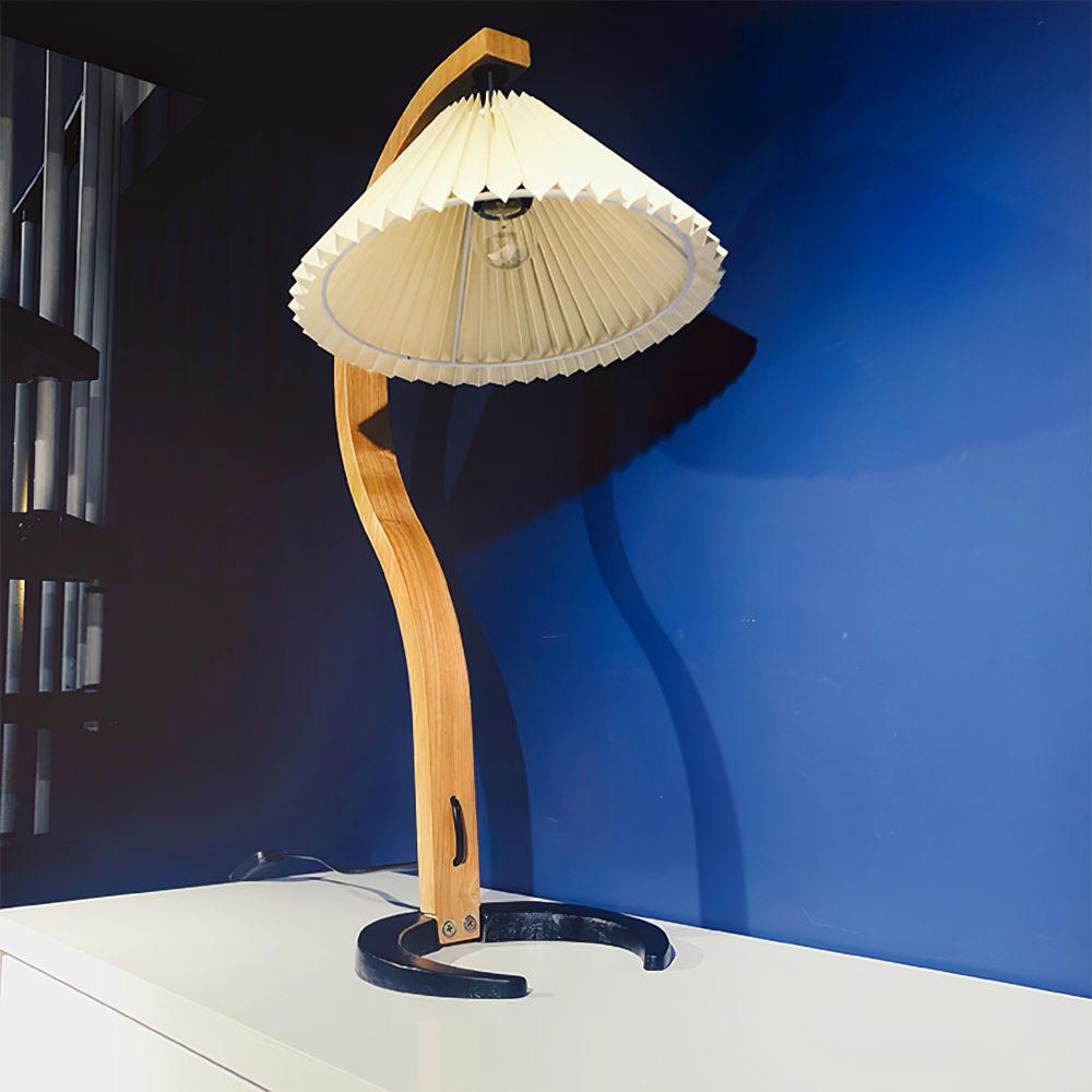 NatureArc - Wooden Table Lamp with Organic Shapes