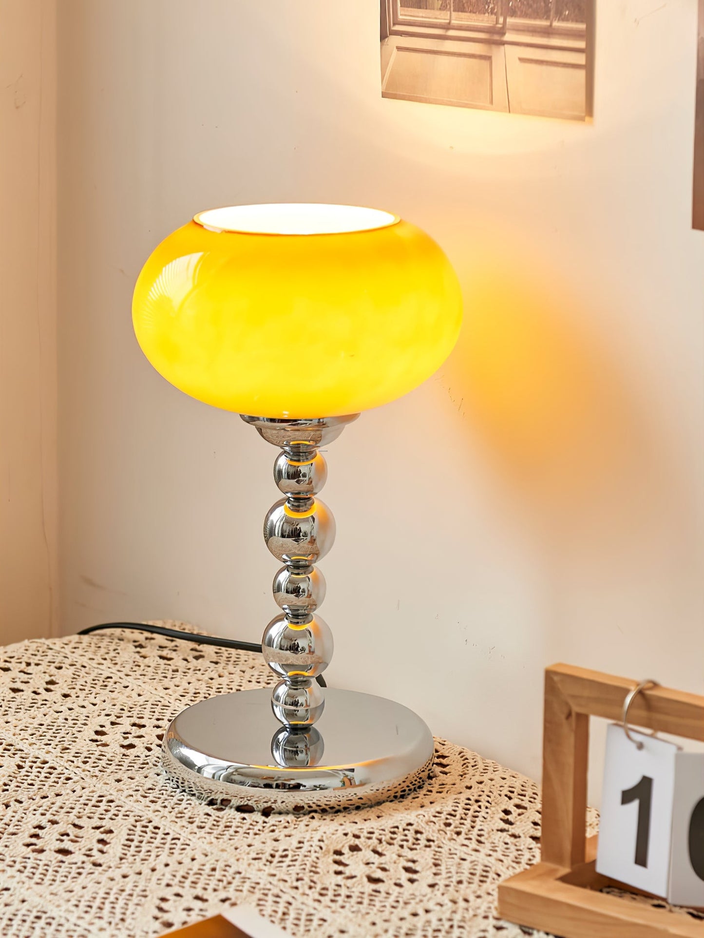 Vintagelight – Lampe de table de l'ère spatiale en verre et métal