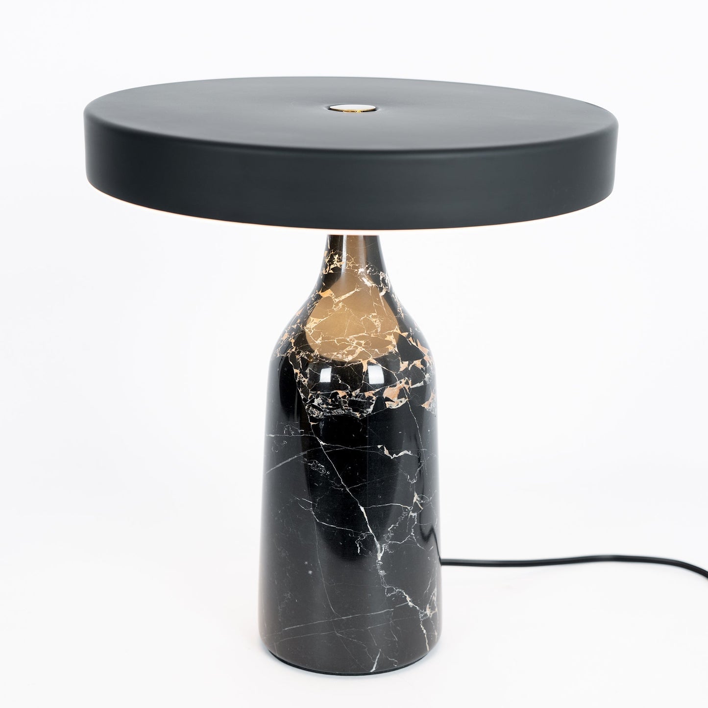LuxeEddy - Table Lamp with Elegant Design and Subtle Light Distribution