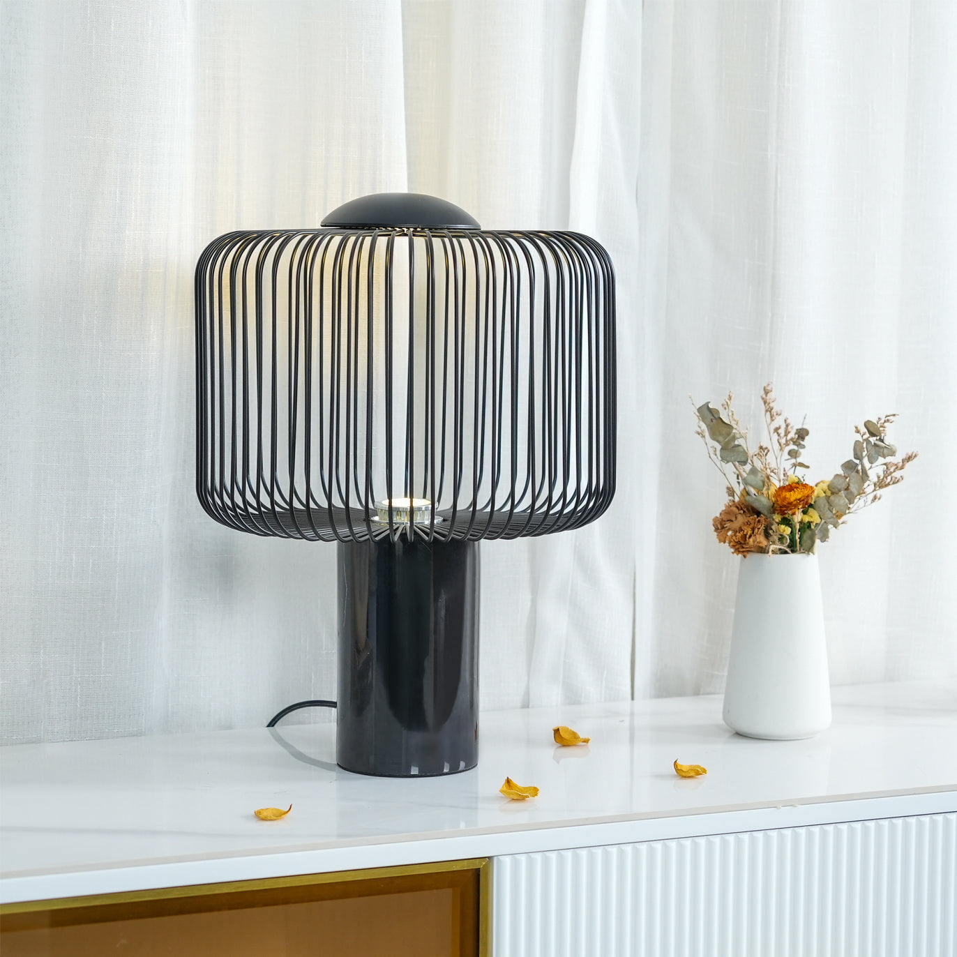 LuxeKeshi - Table Lamp with Modern Base and Subtle Lighting