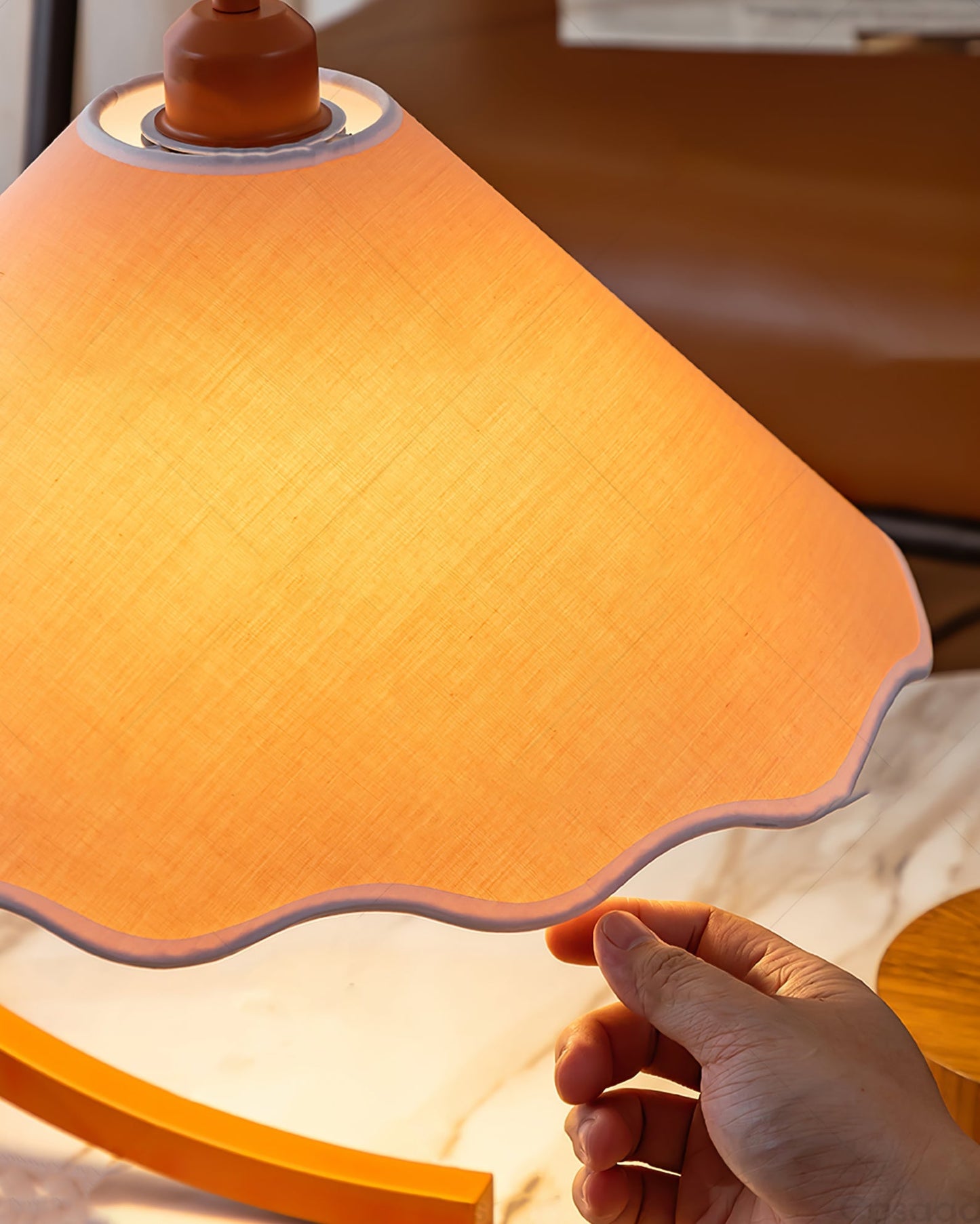 KiraBeam - Table Lamp