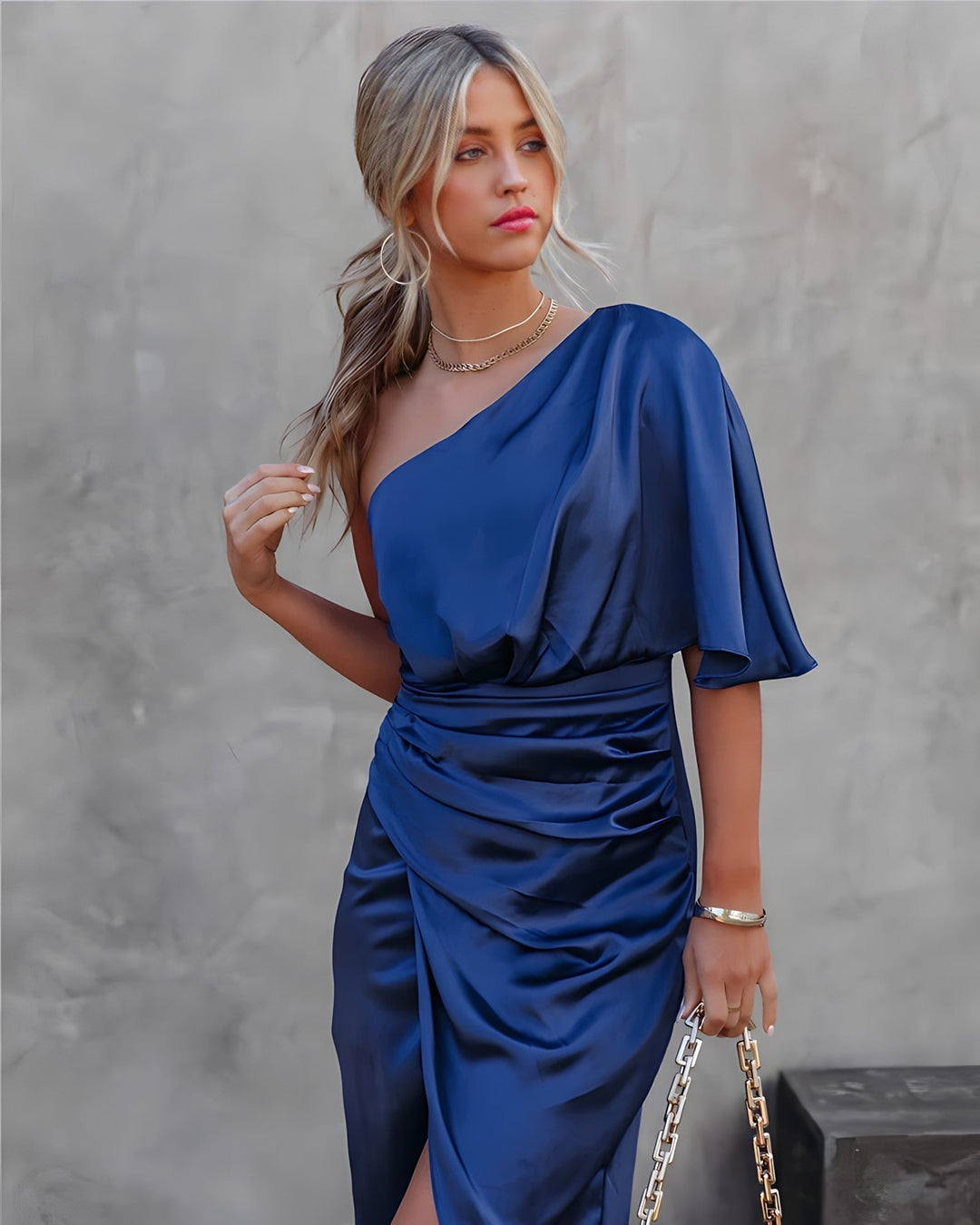 Mireille – Elegant cocktailkjole med én skulder
