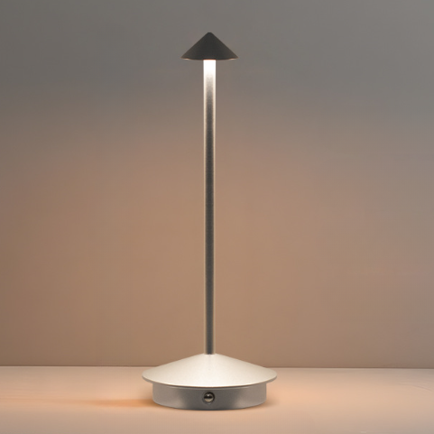 Nordisk design LED stearinlys bordlampe - vandtæt dæmpbar