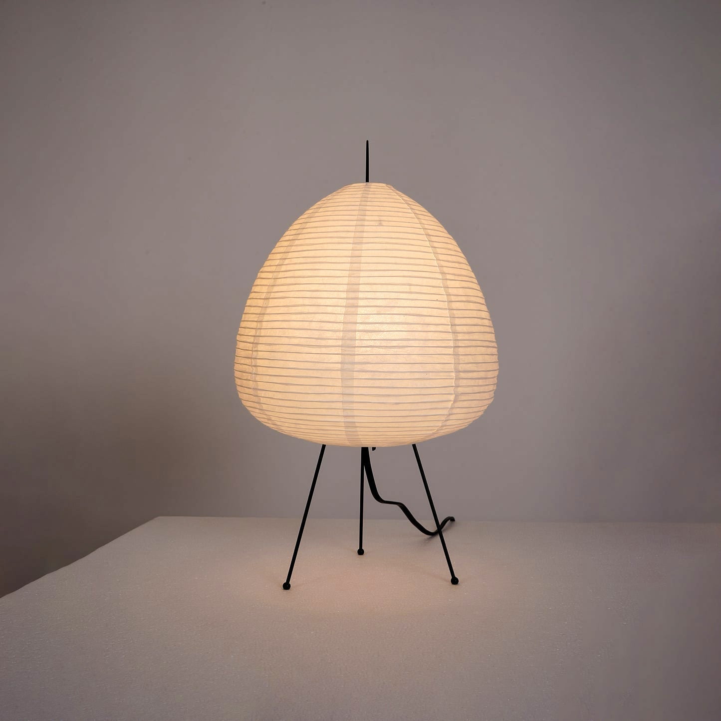 GifuGlow - Bordlampe inspireret af japanske lanterner