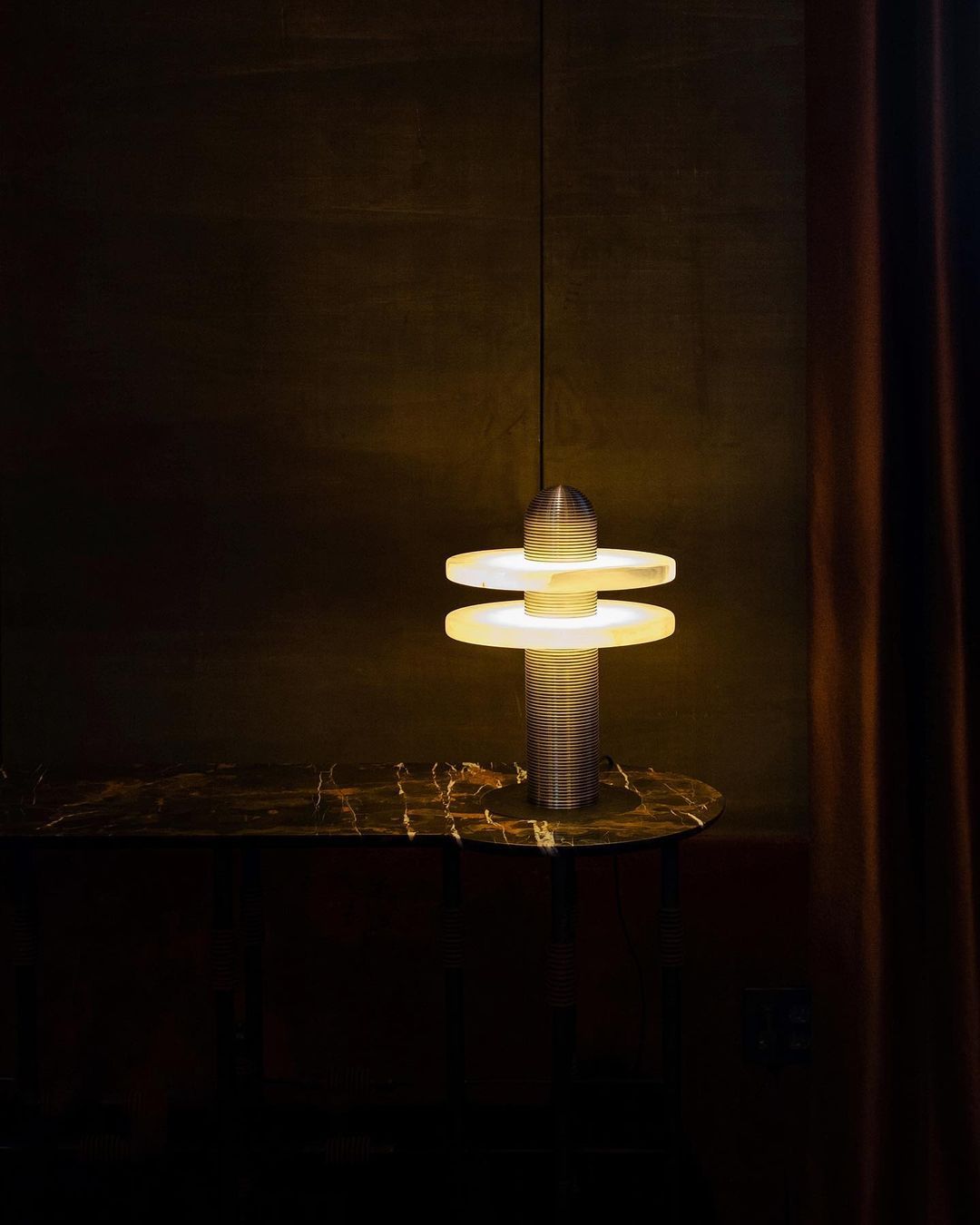 PlaneLight - Alabaster Table Lamp