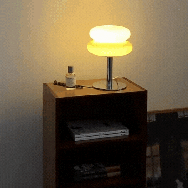 MacaronGlow - Elegante Glastischlampe für Ihr Interieur