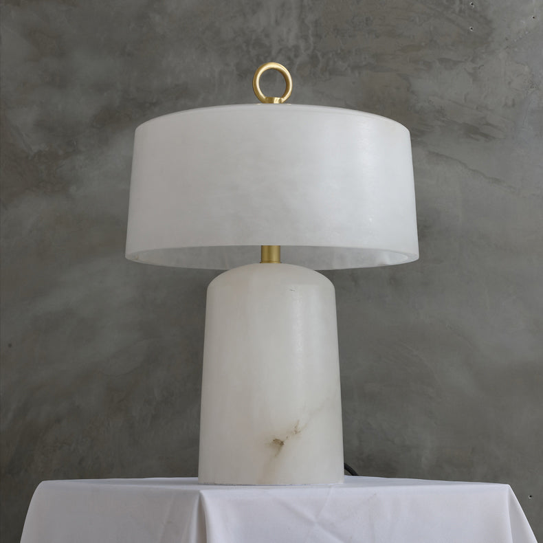LuxeAogashima - Table Lamp with Elegant Design and Cosy Light Diffusion