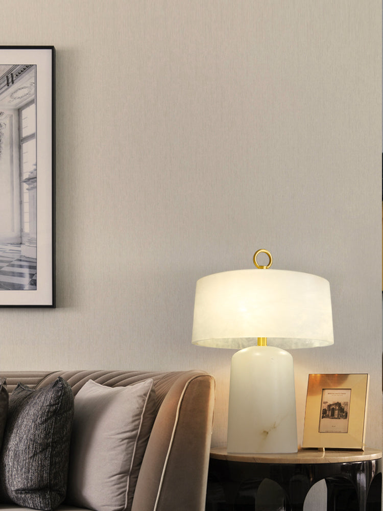 LuxeAogashima - Table Lamp with Elegant Design and Cosy Light Diffusion
