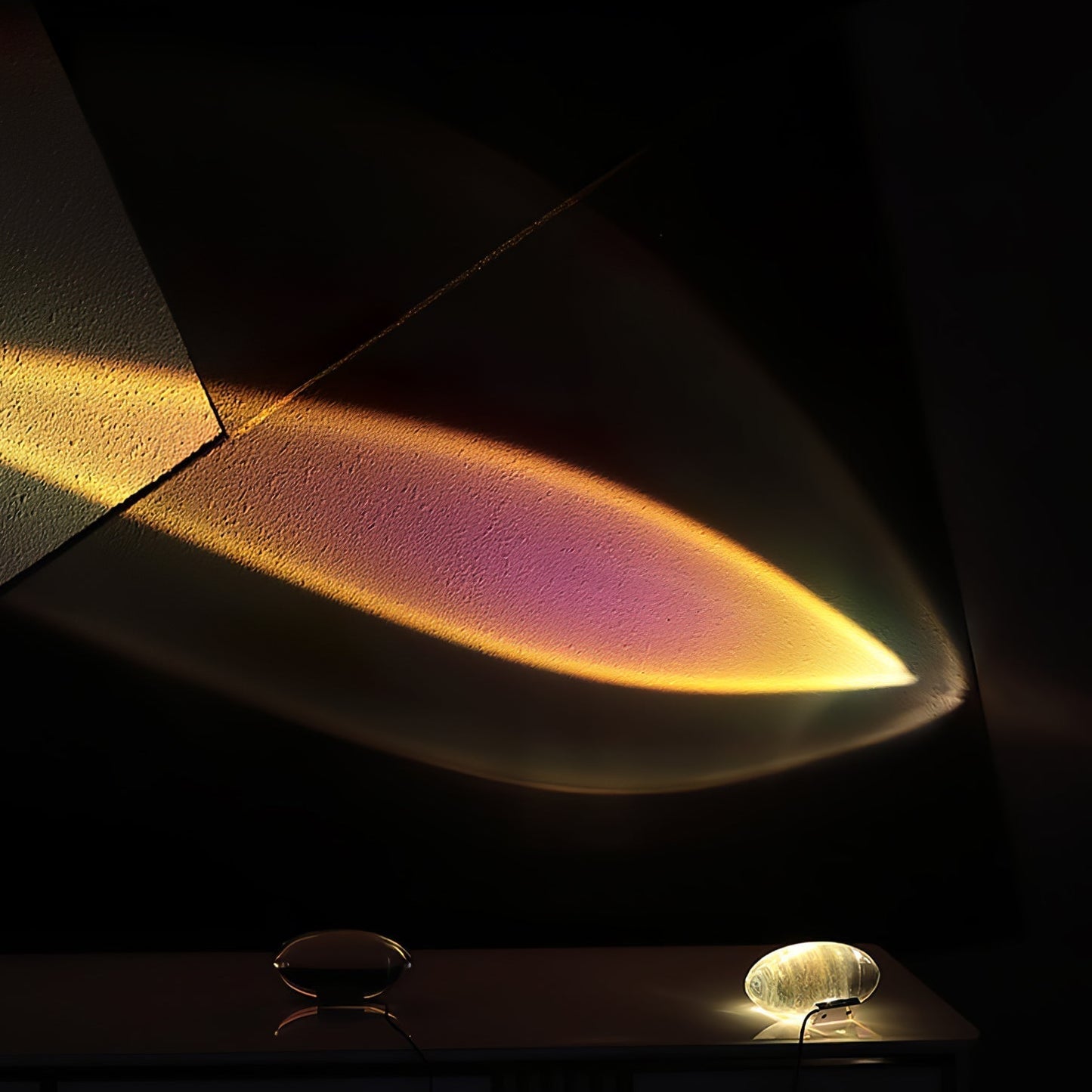Aura Bordlampe - Elegant Lys