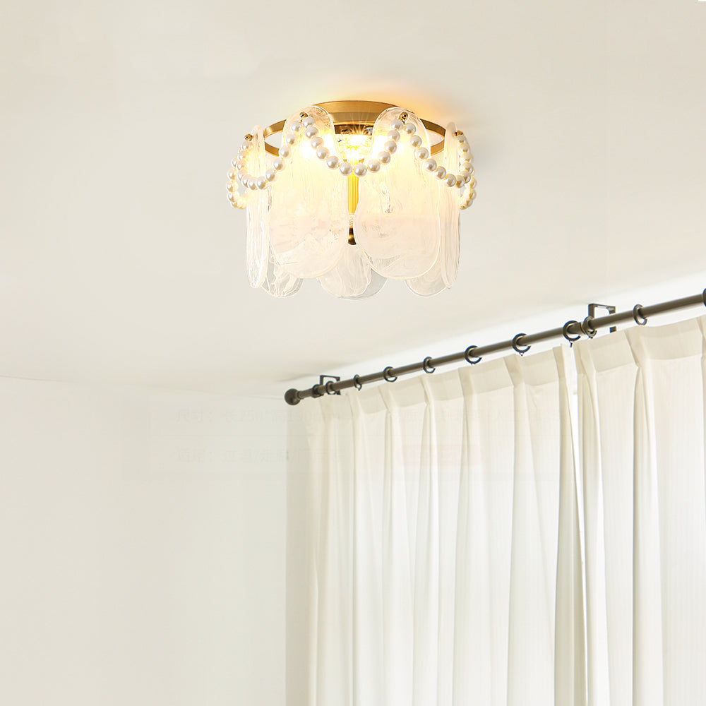 AureusGlow - Loftlampe med perler og behagelig lysfordeling