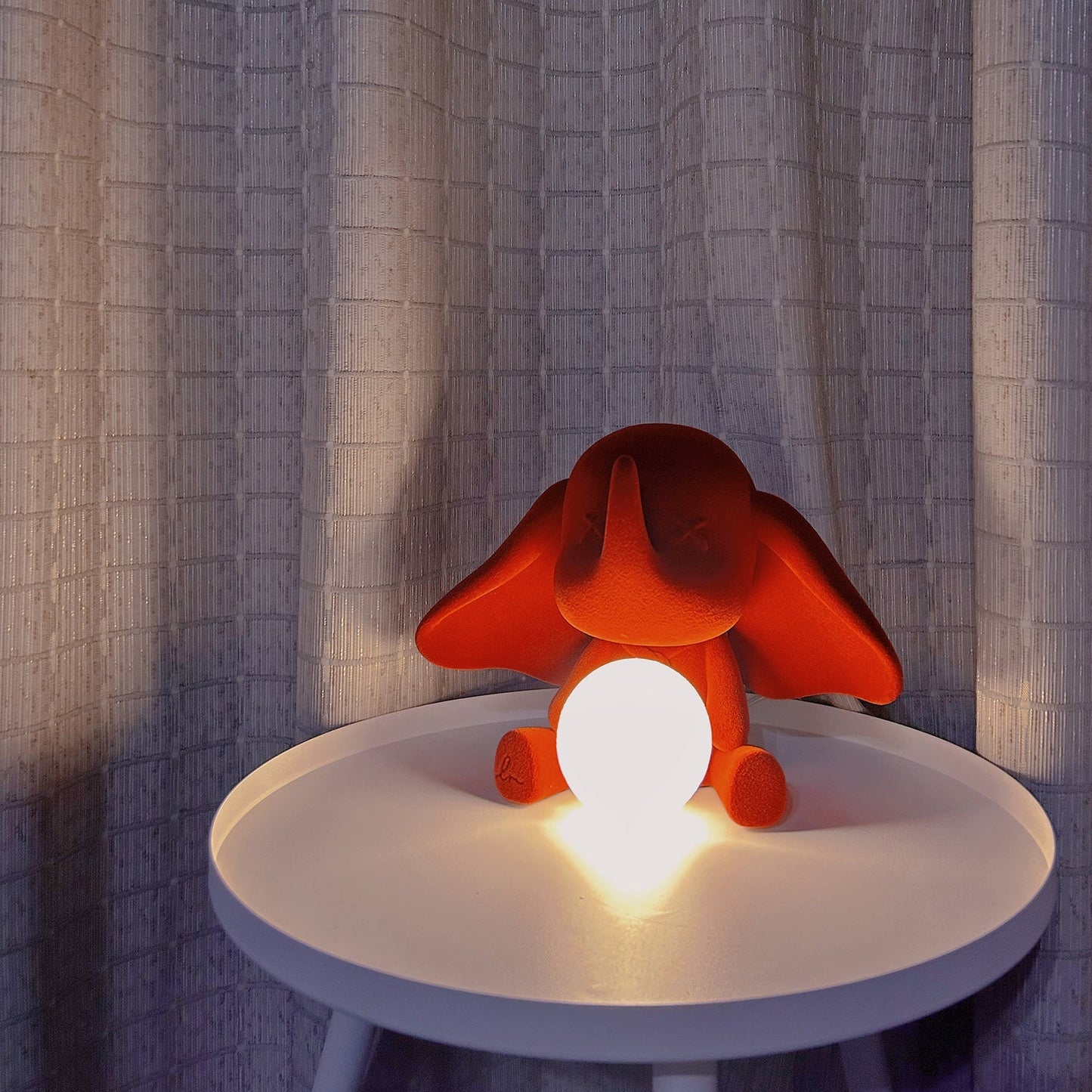 TinyElephant - Lampe de table