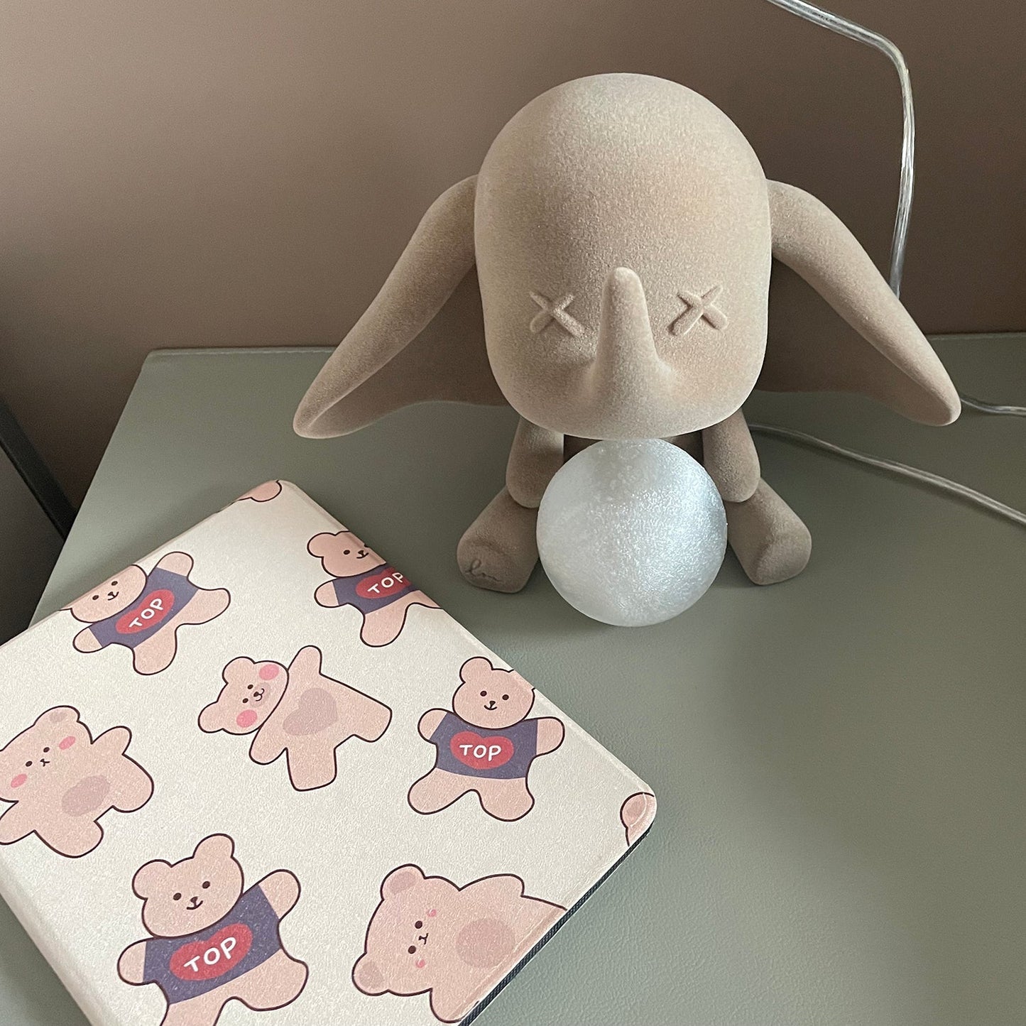 TinyElephant - Lampe de table