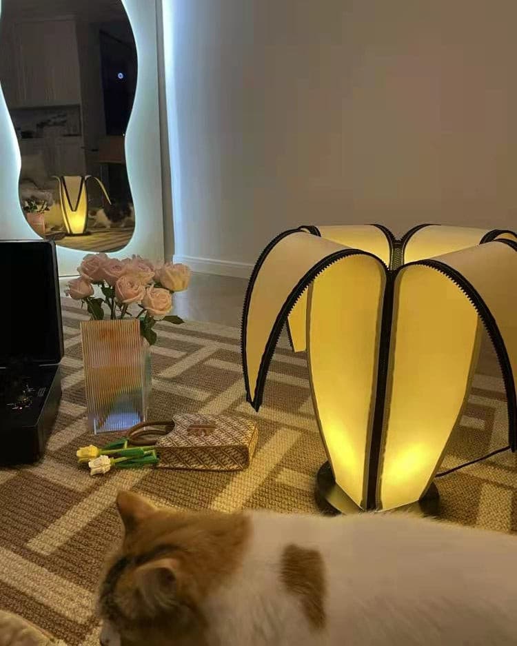 LuxeBanana - Table Lamp with Cheerful Banana Shape and Subtle Lighting