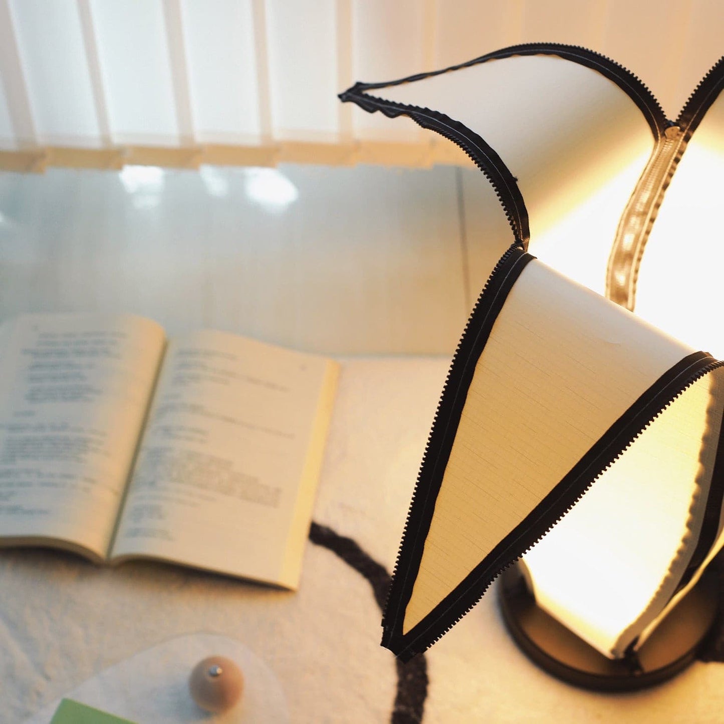 LuxeBanana - Table Lamp with Cheerful Banana Shape and Subtle Lighting