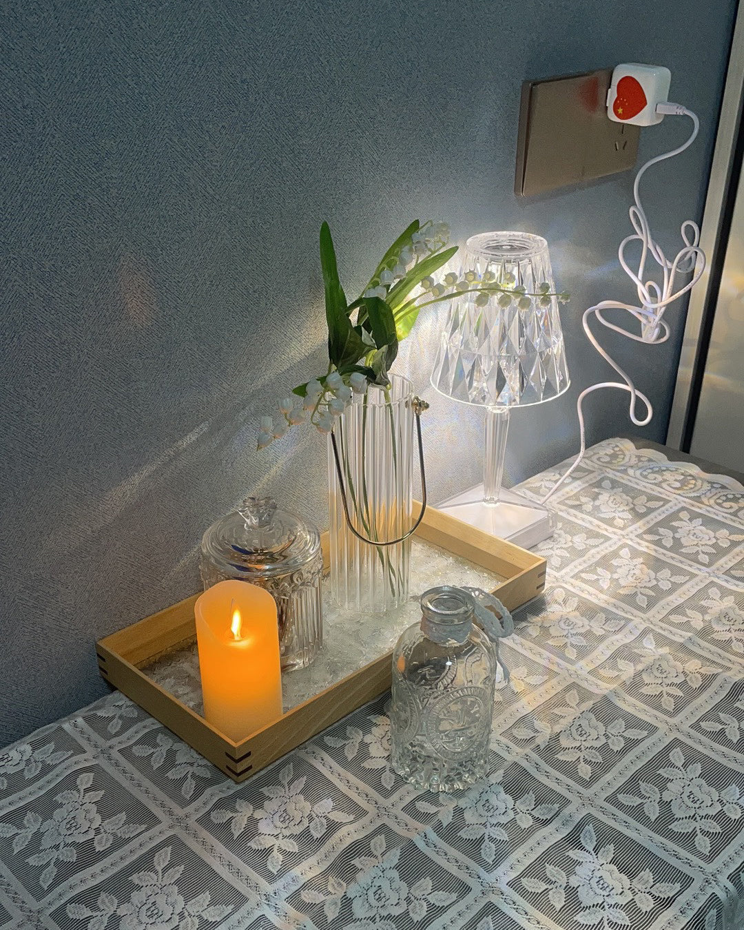 SparkLicht - Lampe de table moderne avec LED et effet glamour