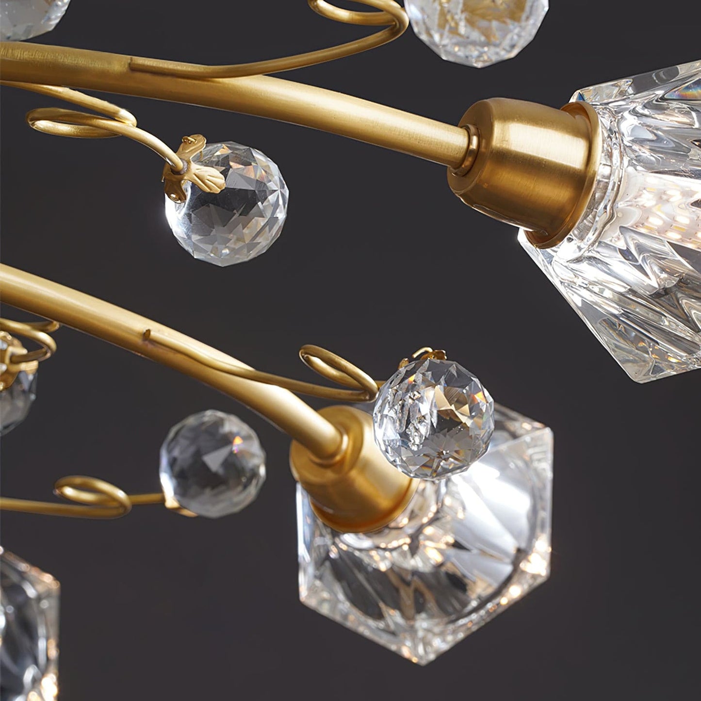 BlossomAura - Flower Ceiling Lamp