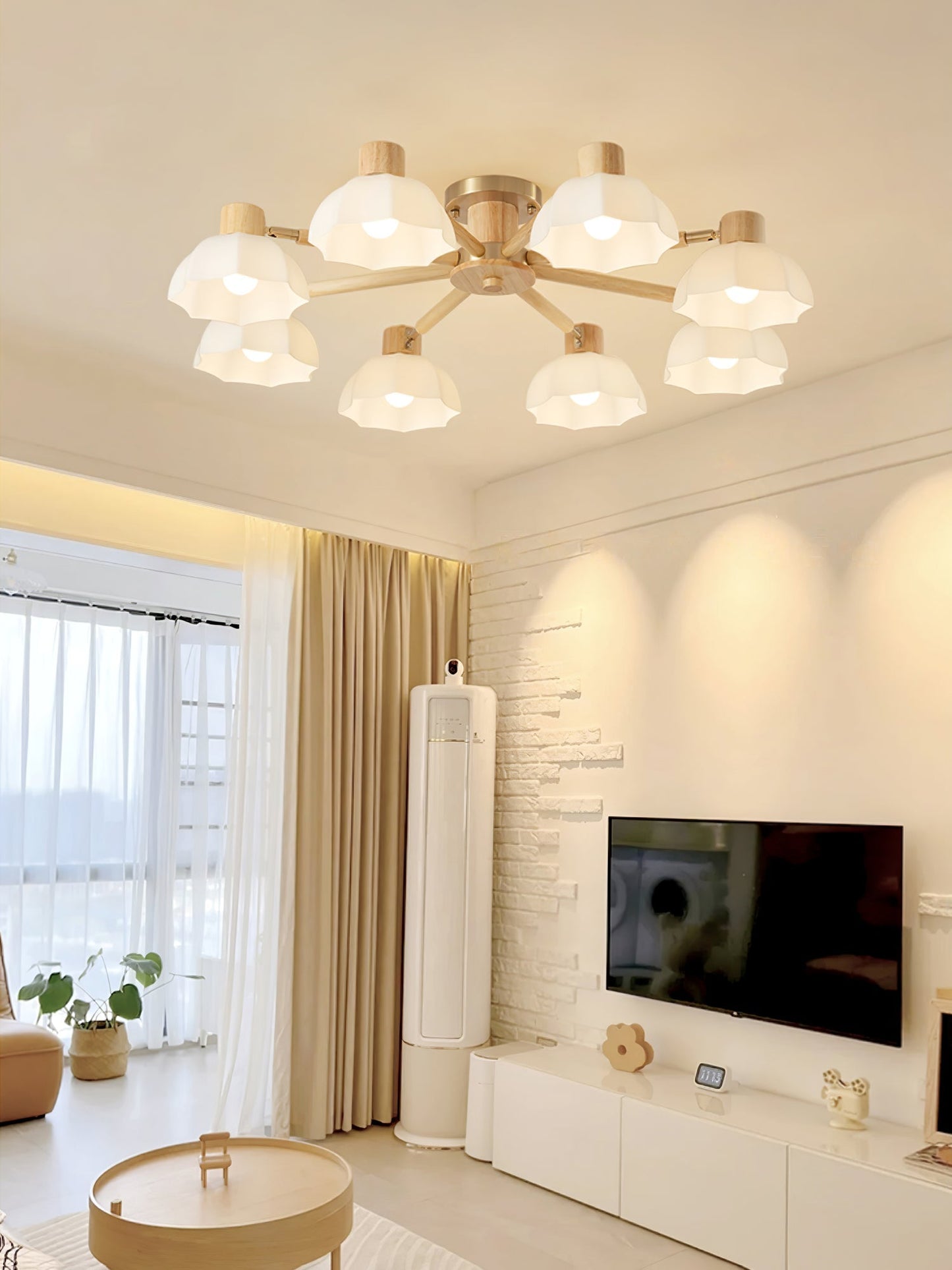 FloralLuxe - Deckenlampe mit Blumendesign und stimmungsvoller Beleuchtung