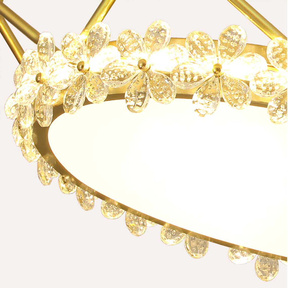 CrownLuxe - Ceiling Light with Crown Shape and Intimate Lighting