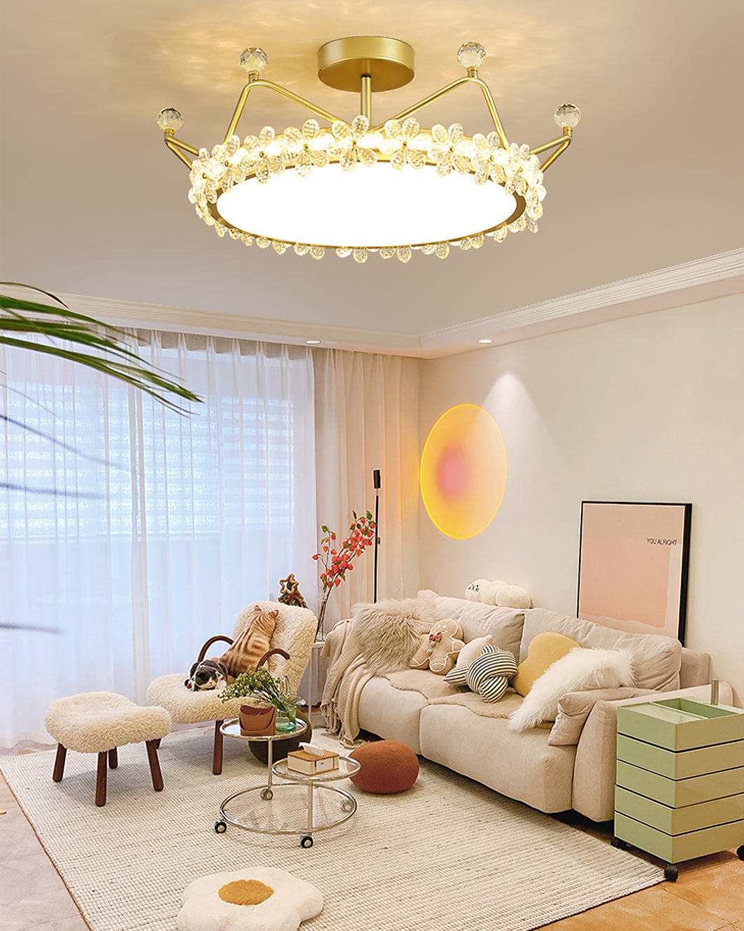 CrownLuxe - Ceiling Light with Crown Shape and Intimate Lighting