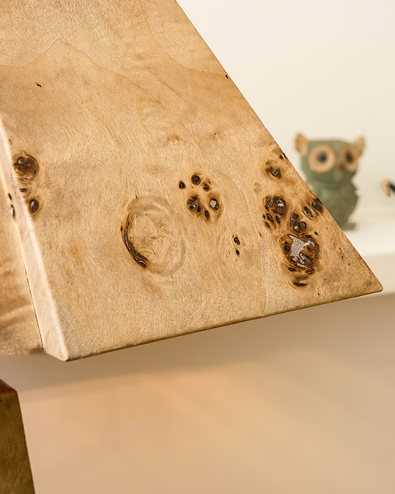 PyramidWood - Wooden Table Lamp