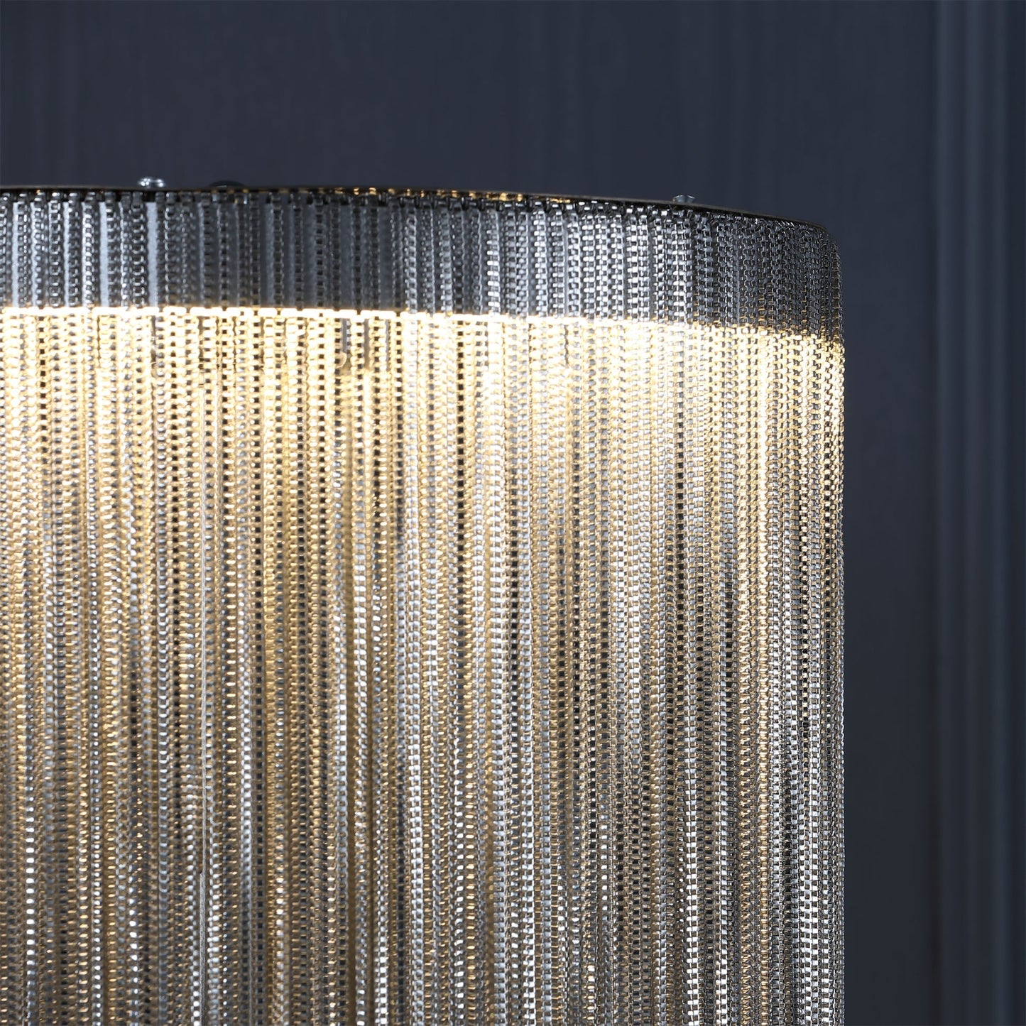 CadenaGloed - Tischlampe mit schicken Quasten-Details und gemütlicher Lichtstreuung