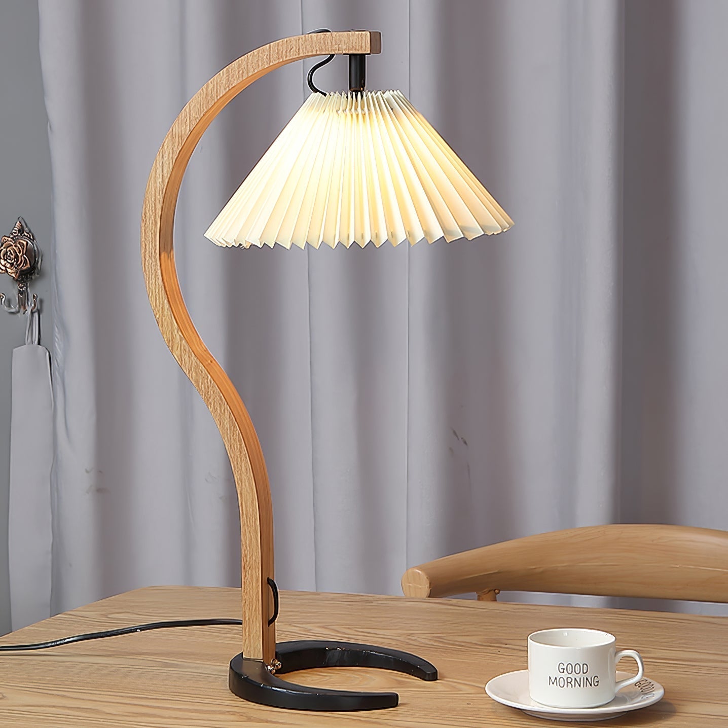 NatureArc - Wooden Table Lamp with Organic Shapes
