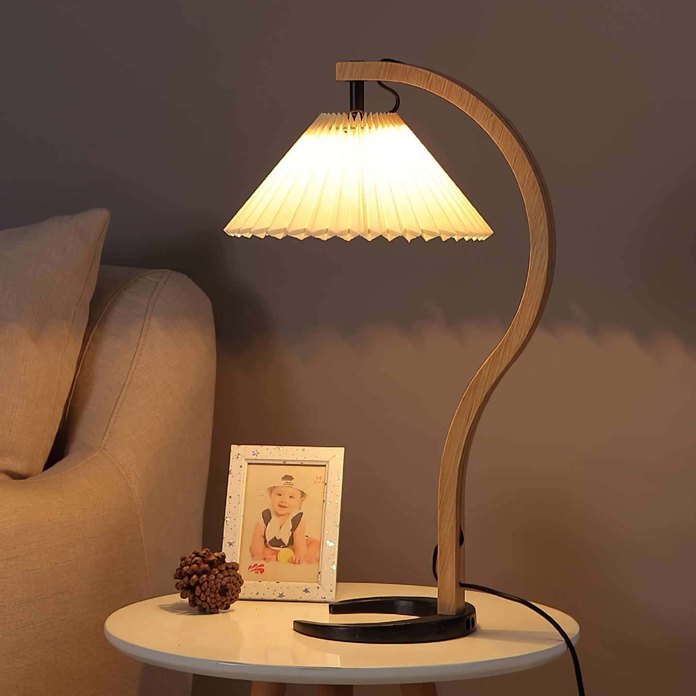 NatureArc - Wooden Table Lamp with Organic Shapes