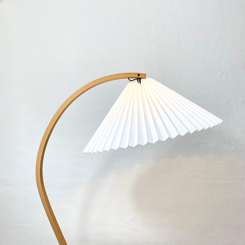 NatureArc - Wooden Table Lamp with Organic Shapes