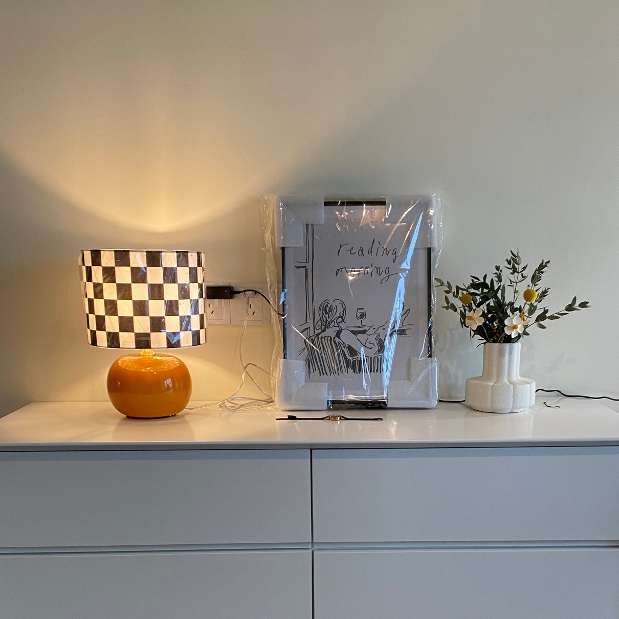 GridAura - Einzigartige geometrische Tischlampe
