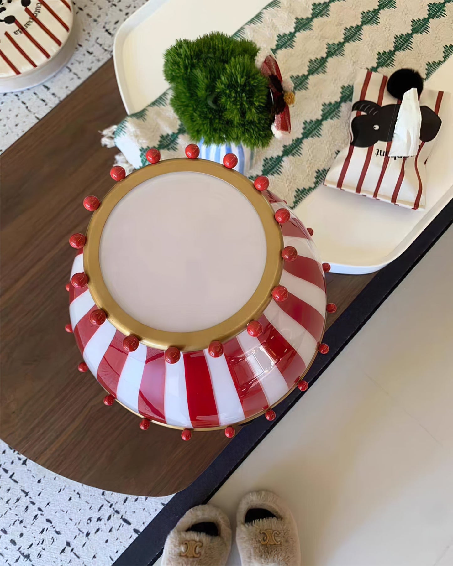 TroupGlow - Lampe de table inspirée du cirque avec une illumination vive