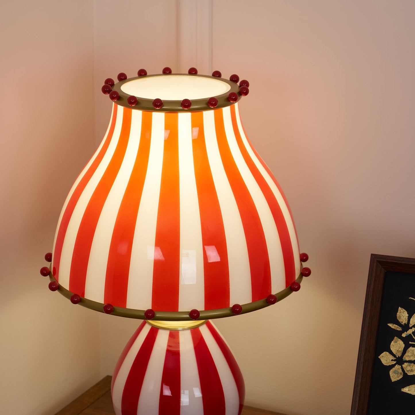 TroupGlow - Lampe de table inspirée du cirque avec une illumination vive