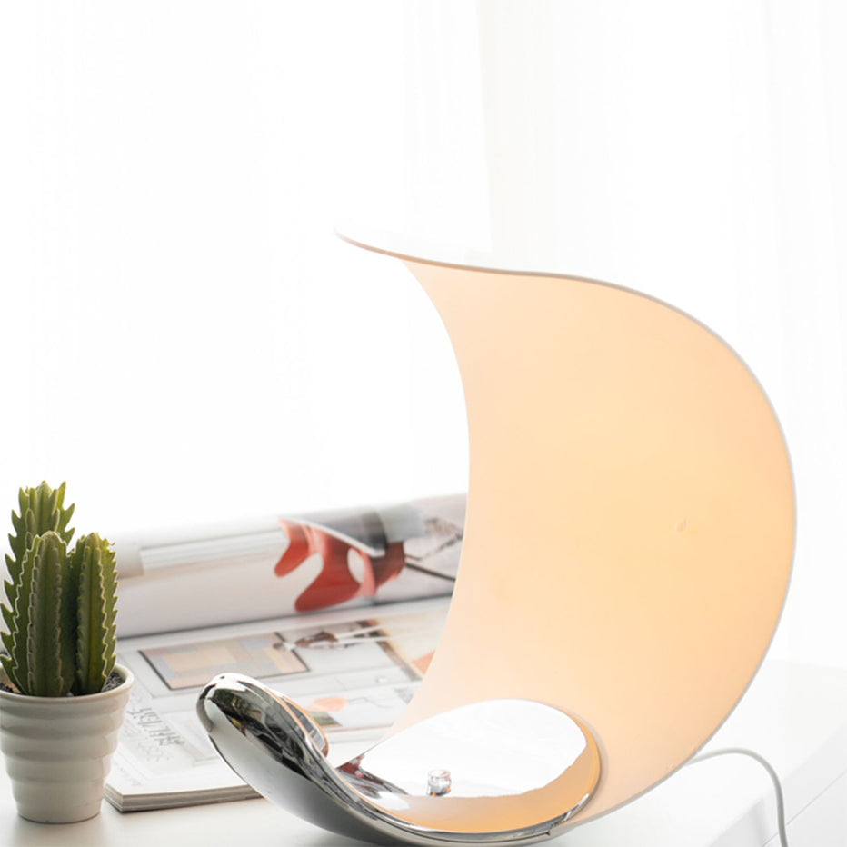 KrulLicht - Tafellamp met Elegante Bochten en Zacht Licht