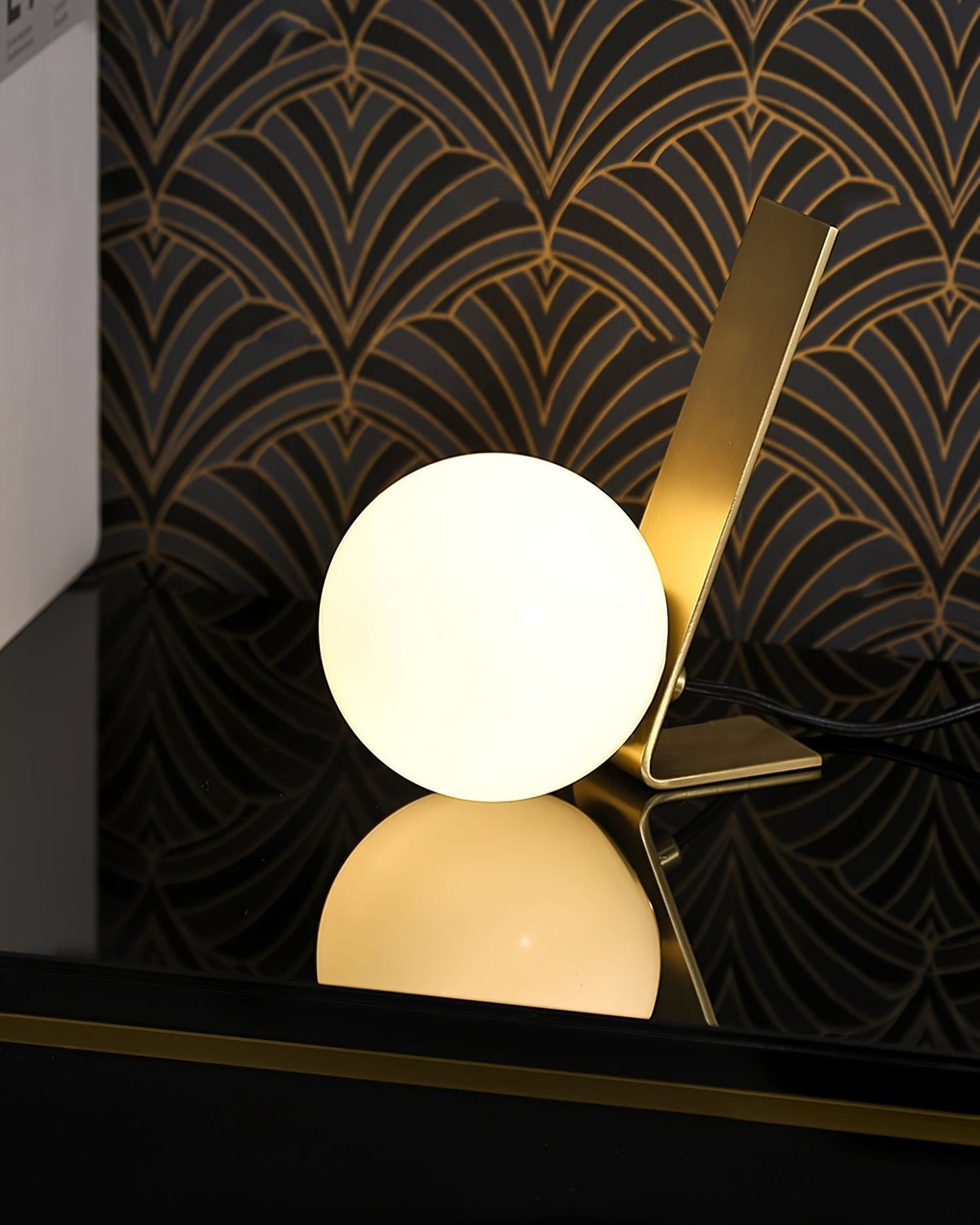 DaphneLuxe - Tafellamp met Minimalistische Elegant en Gezellige Gloed