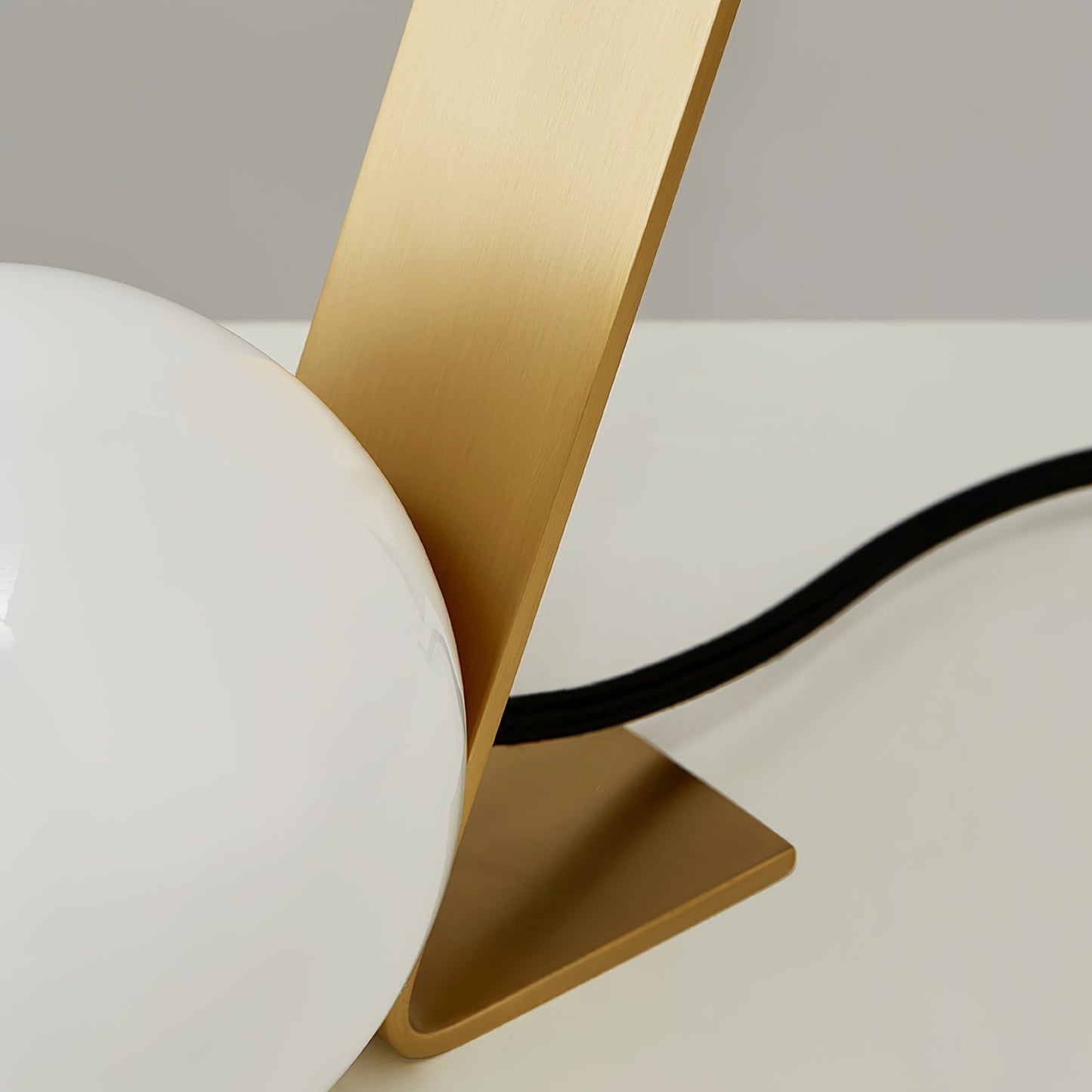 DaphneLuxe - Tafellamp met Minimalistische Elegant en Gezellige Gloed