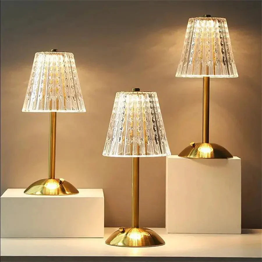 VintageRadiance - Lampe de table en cristal au look luxueux