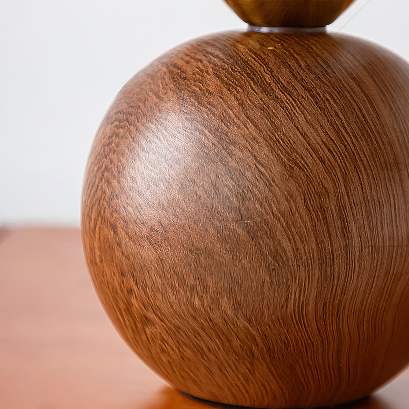 DionShade - Table Lamp
