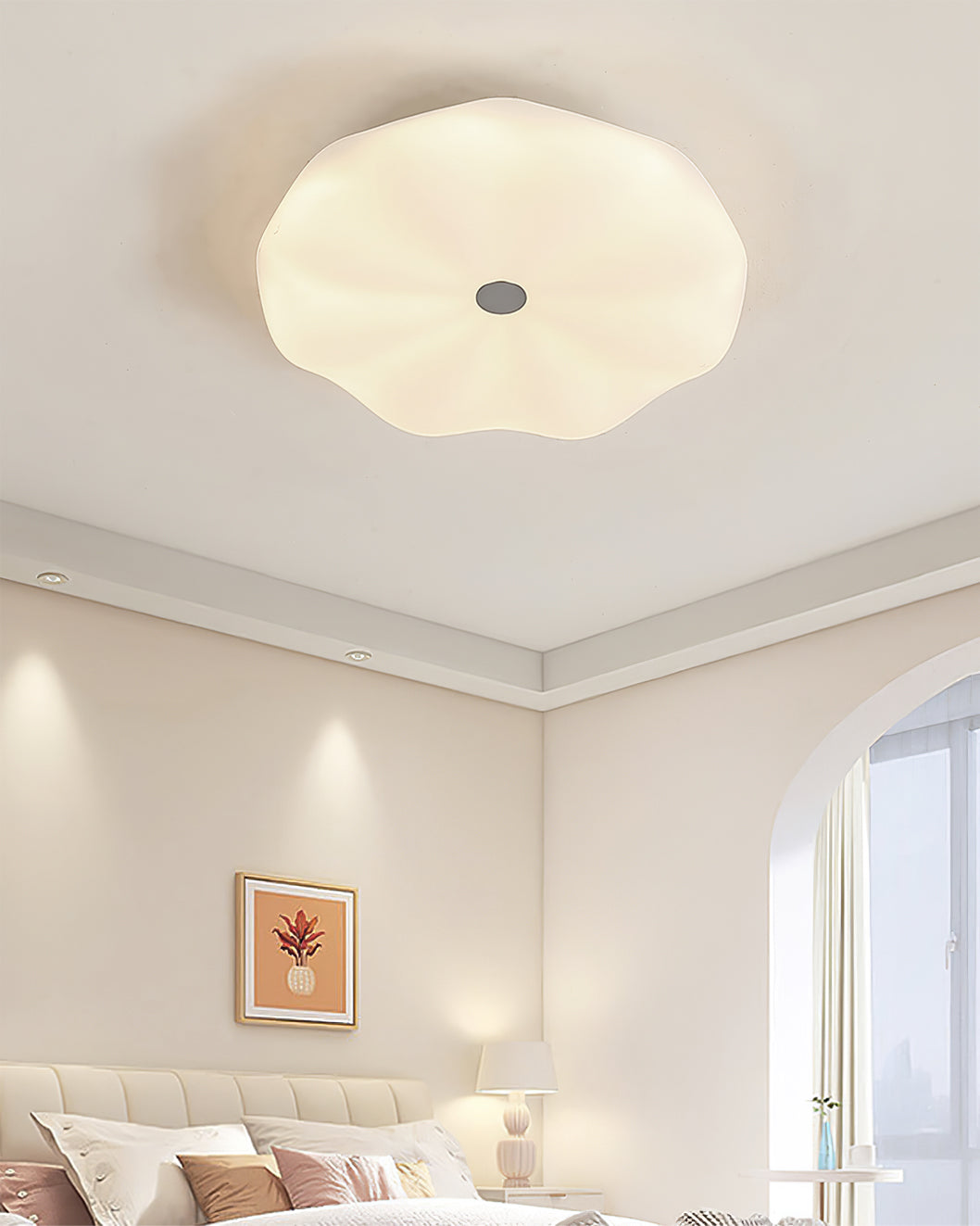 LuxeDonut - Ceiling Lamp with Sleek Curves and Subtle Lighting