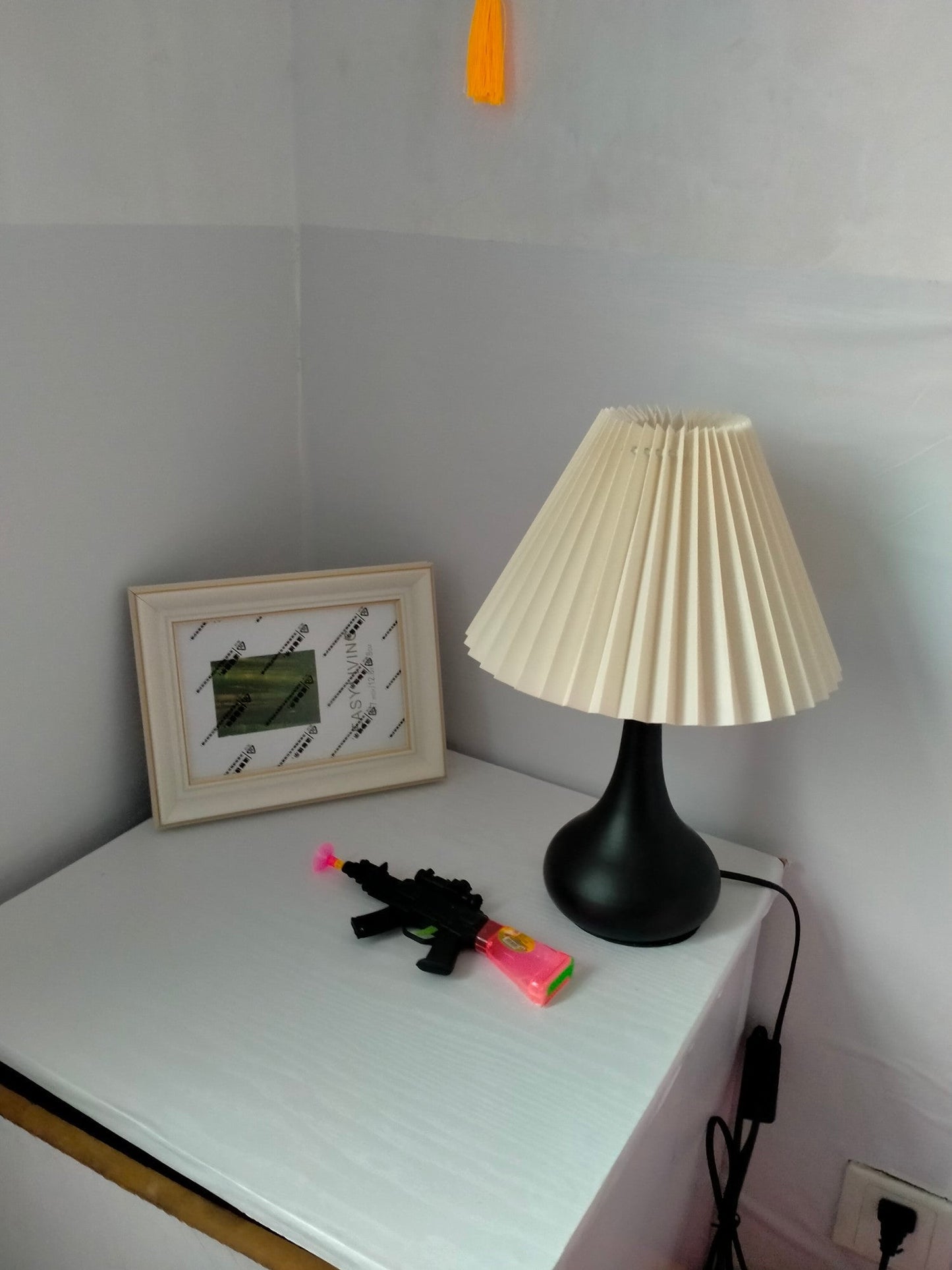 DrumGlow - Bordlampe med tidløst design og hyggeligt skær