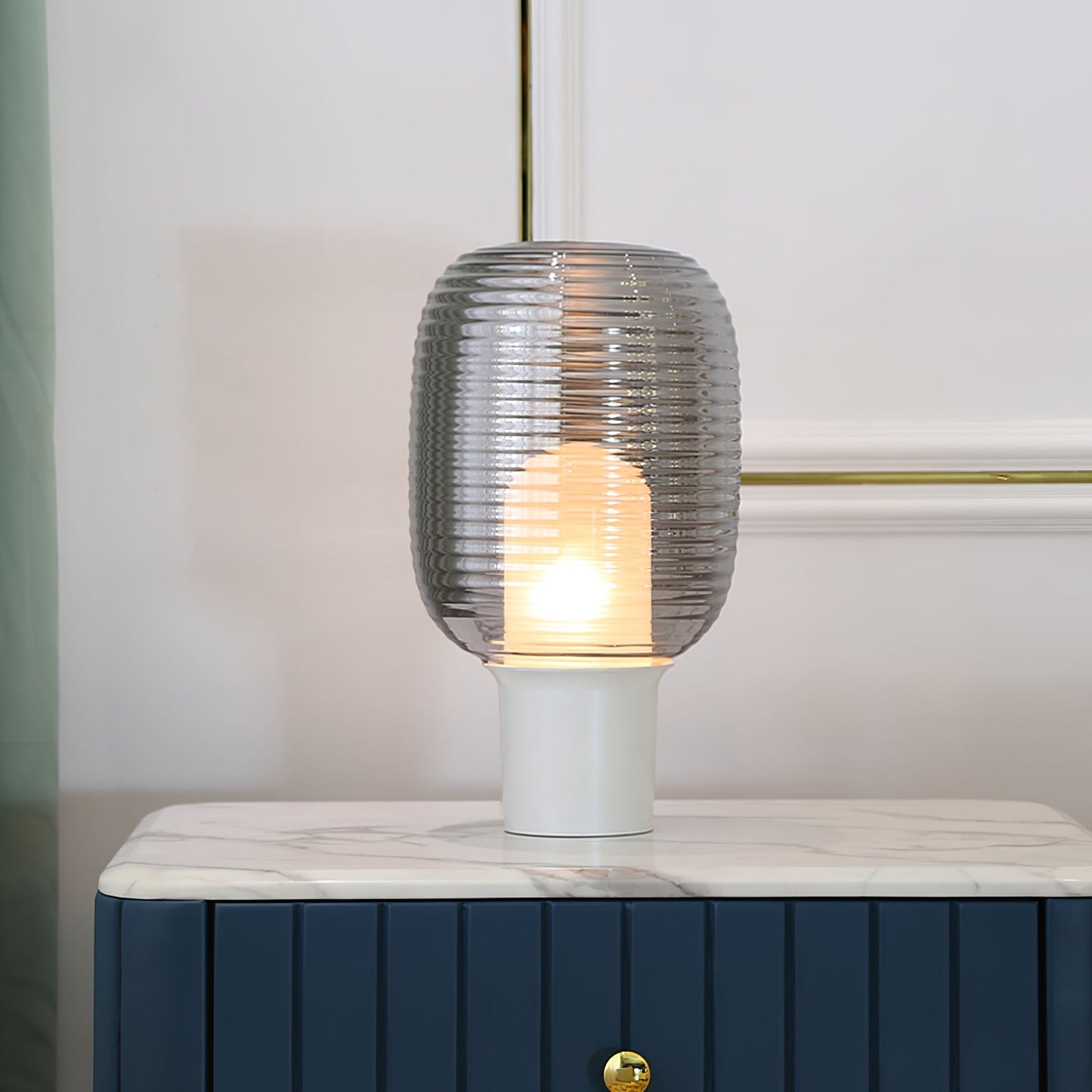 GhiaLuxe - Bordlampe med subtil elegance og behagelig atmosfære