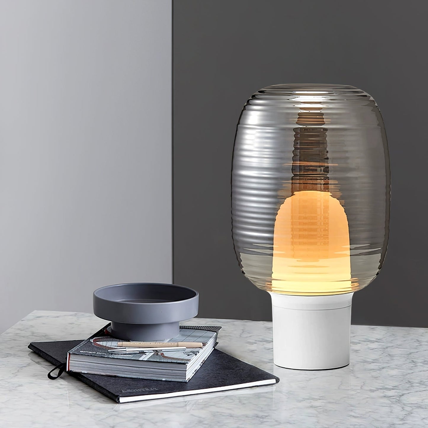 GhiaLuxe - Bordlampe med subtil elegance og behagelig atmosfære
