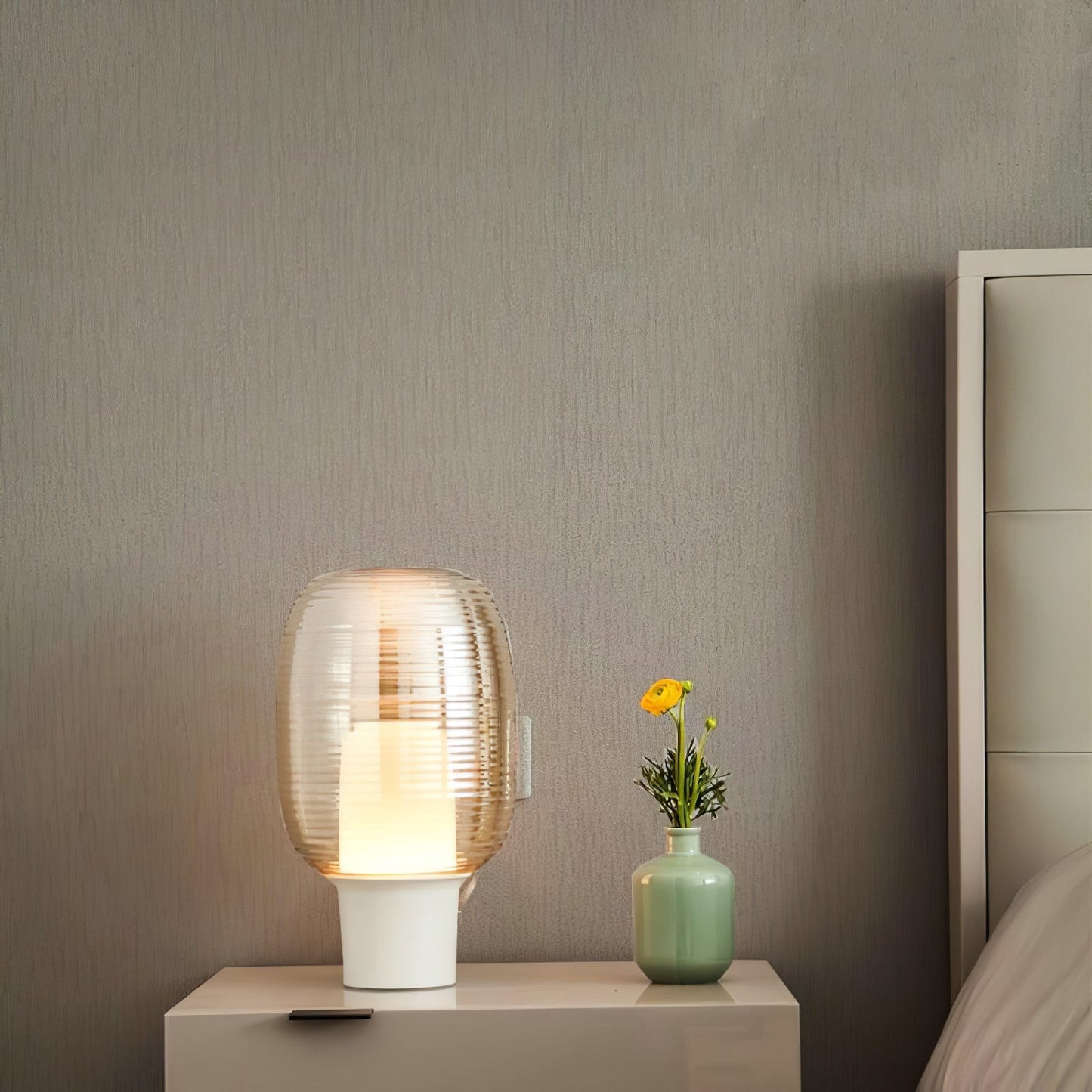 GhiaLuxe - Bordlampe med subtil elegance og behagelig atmosfære