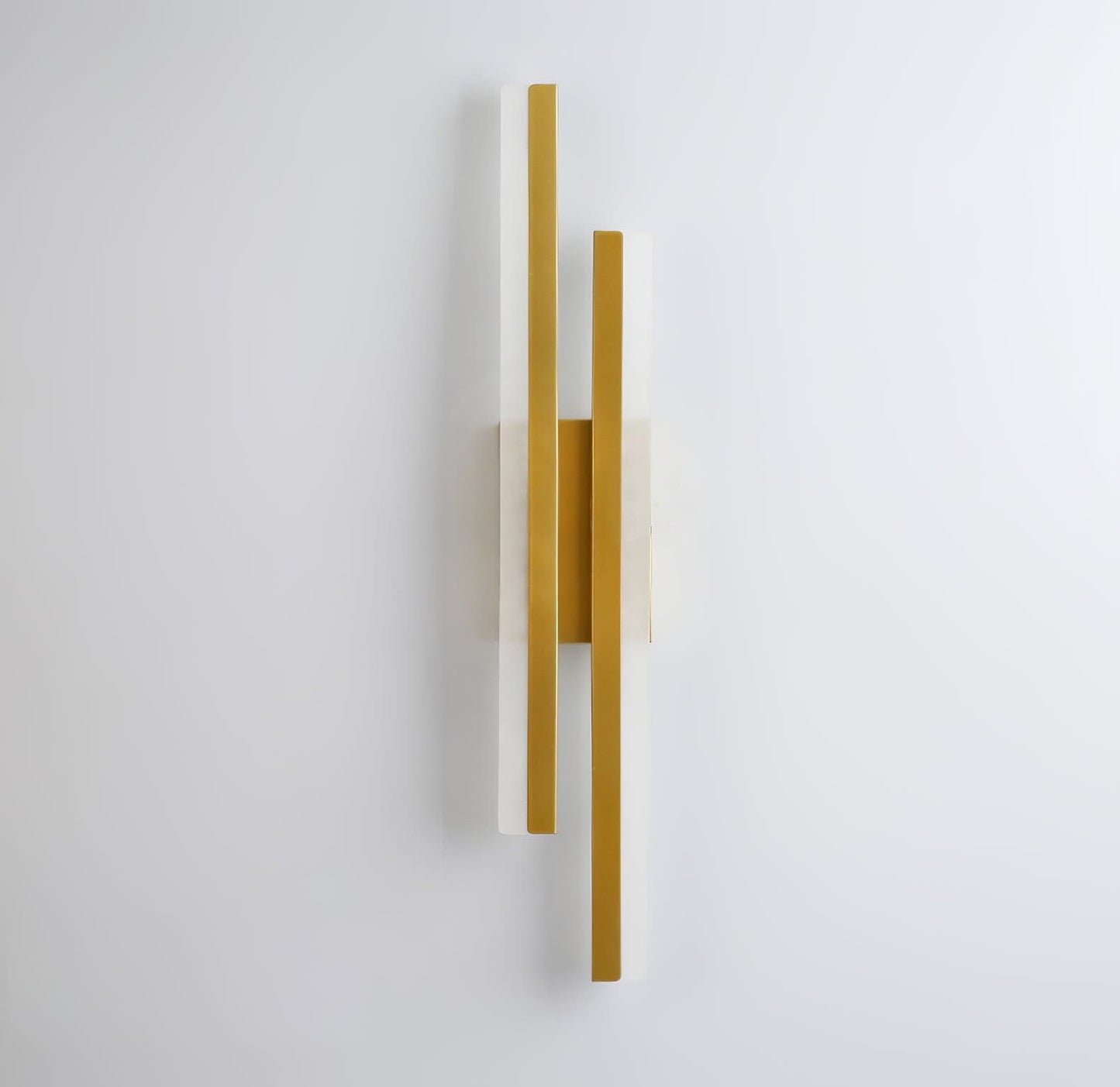 NordicShine - Elegante Wandleuchte mit LED-Technologie