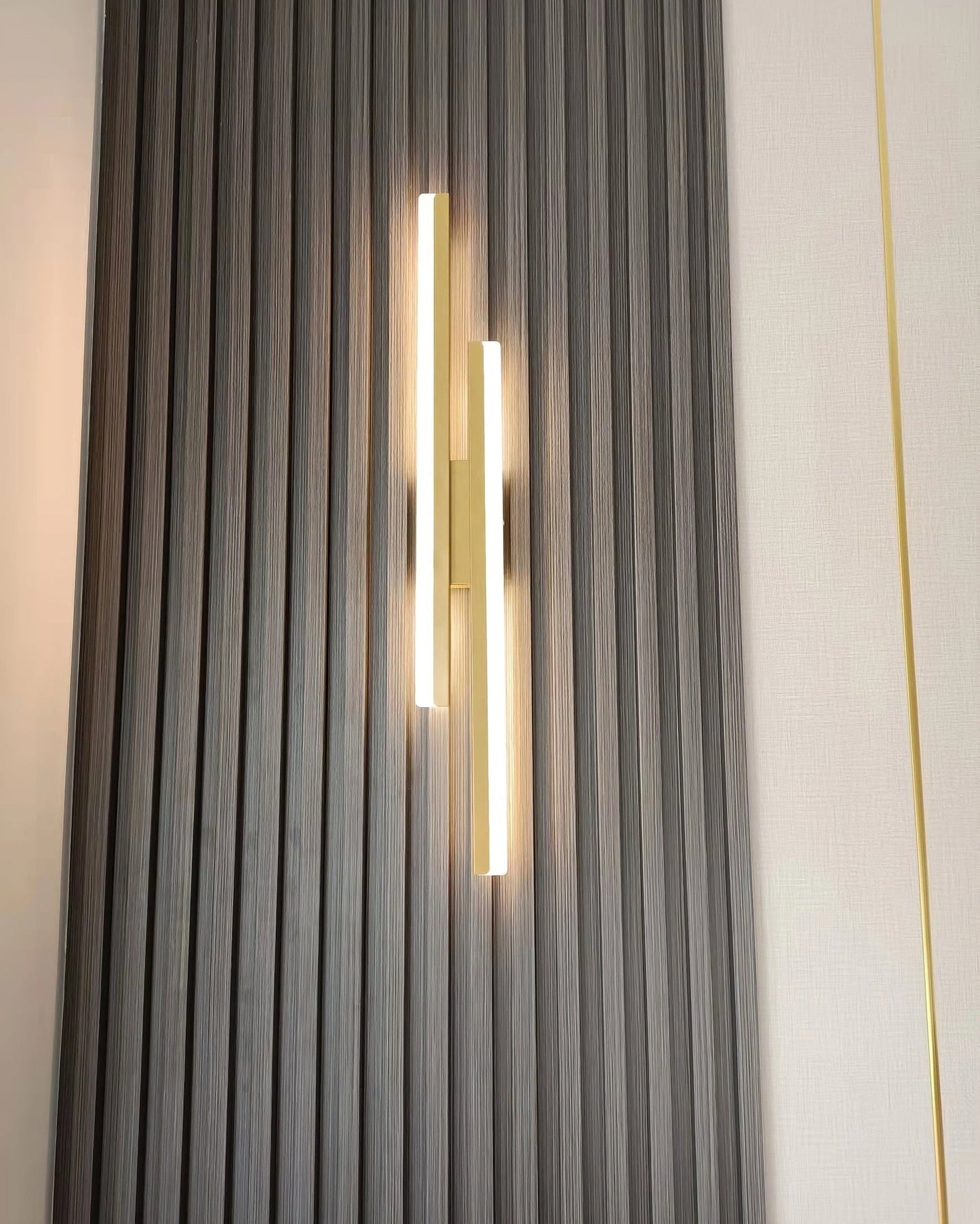 NordicShine - Elegante Wandleuchte mit LED-Technologie