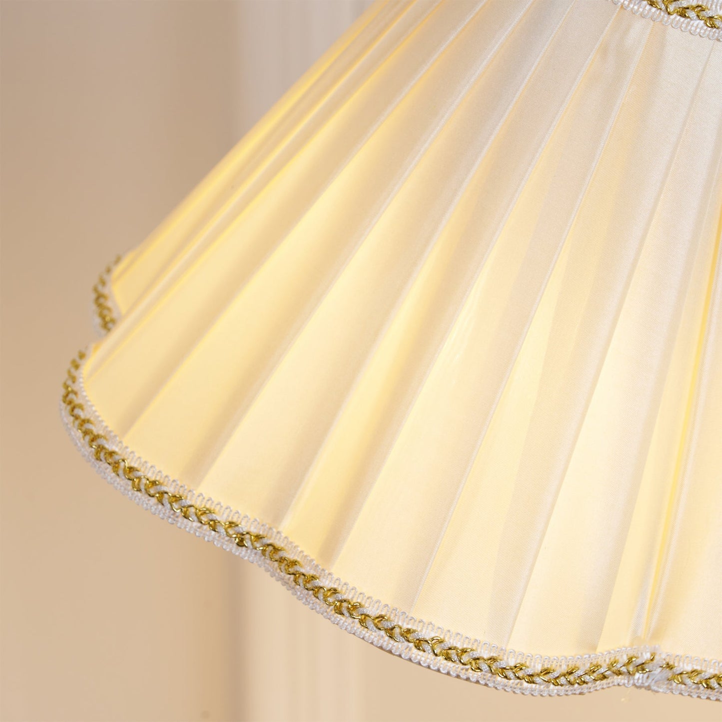 LuxeLight - Florentine Fabric Table Lamp with Gold Base