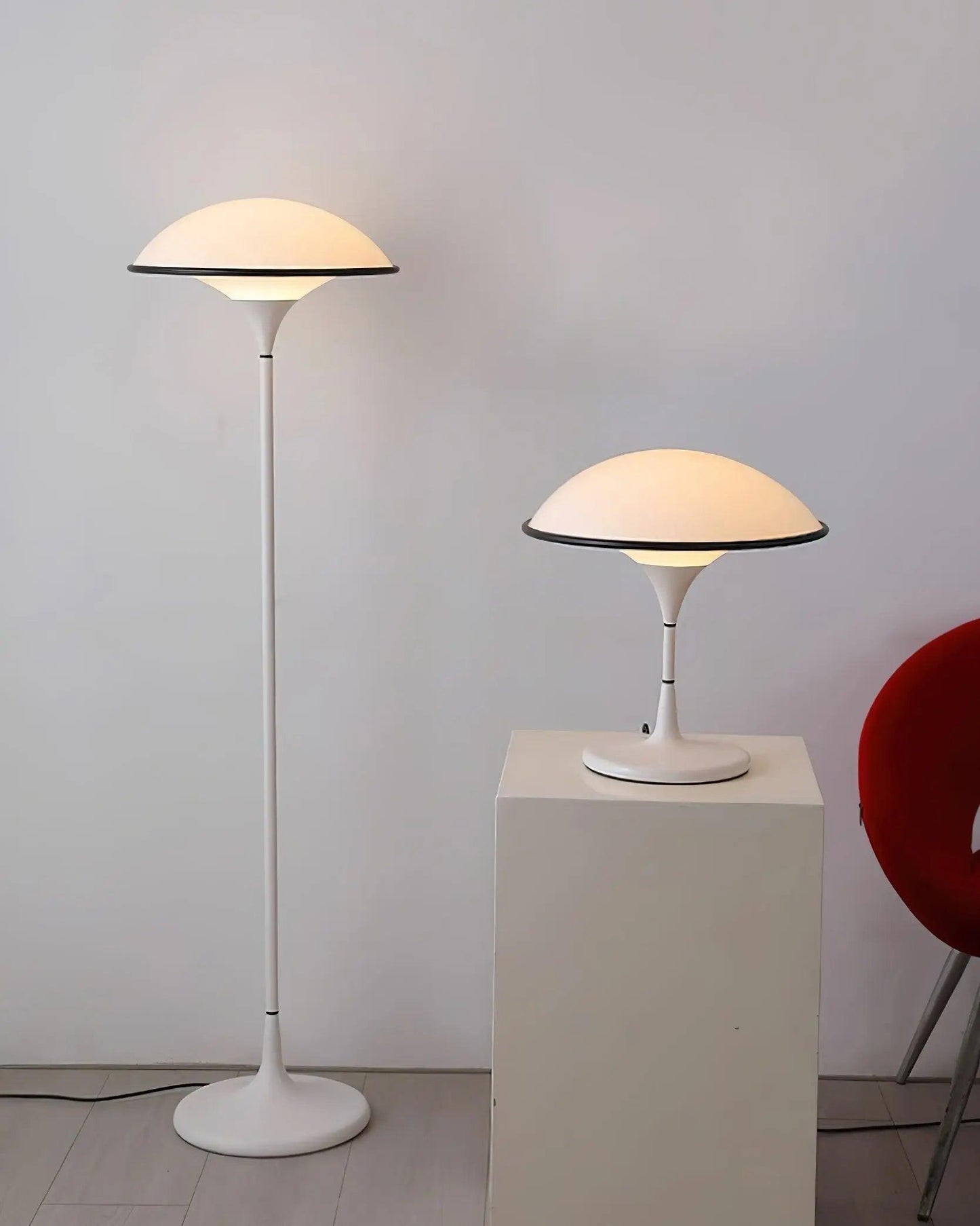FontanaGlow - Skandinavisk Bordlampe