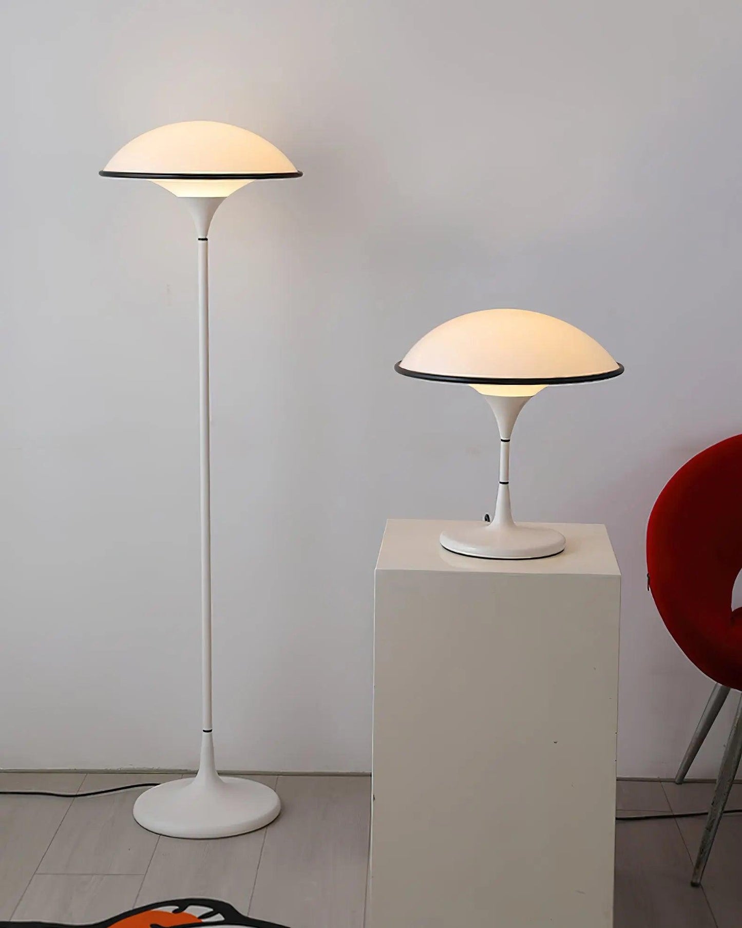 FontanaGlow - Skandinavisk Bordlampe